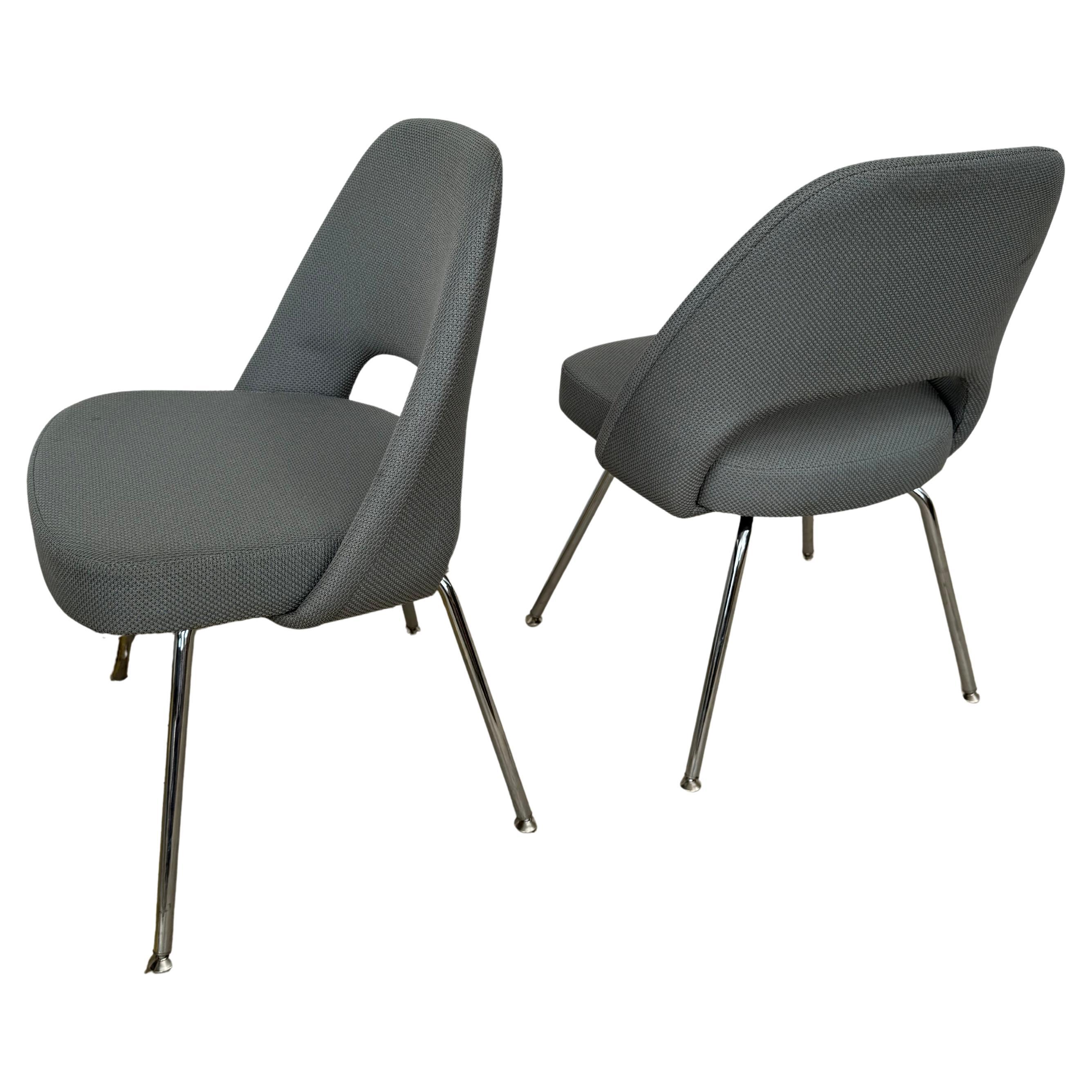 Knoll Eero Saarinen 72CC Executive Side Chairs (per item) For Sale