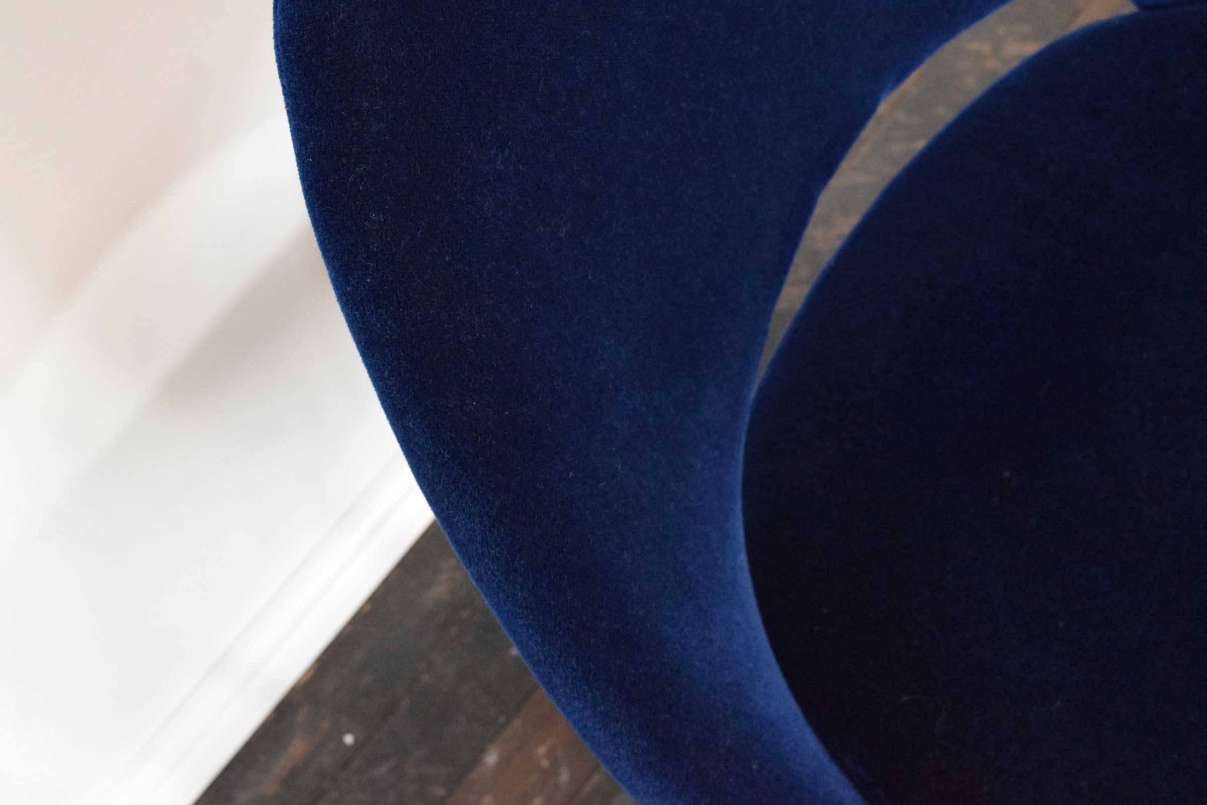 Mid-Century Modern Knoll Eero Saarinen Armless Executive Chair  - 5 Available in Mohair