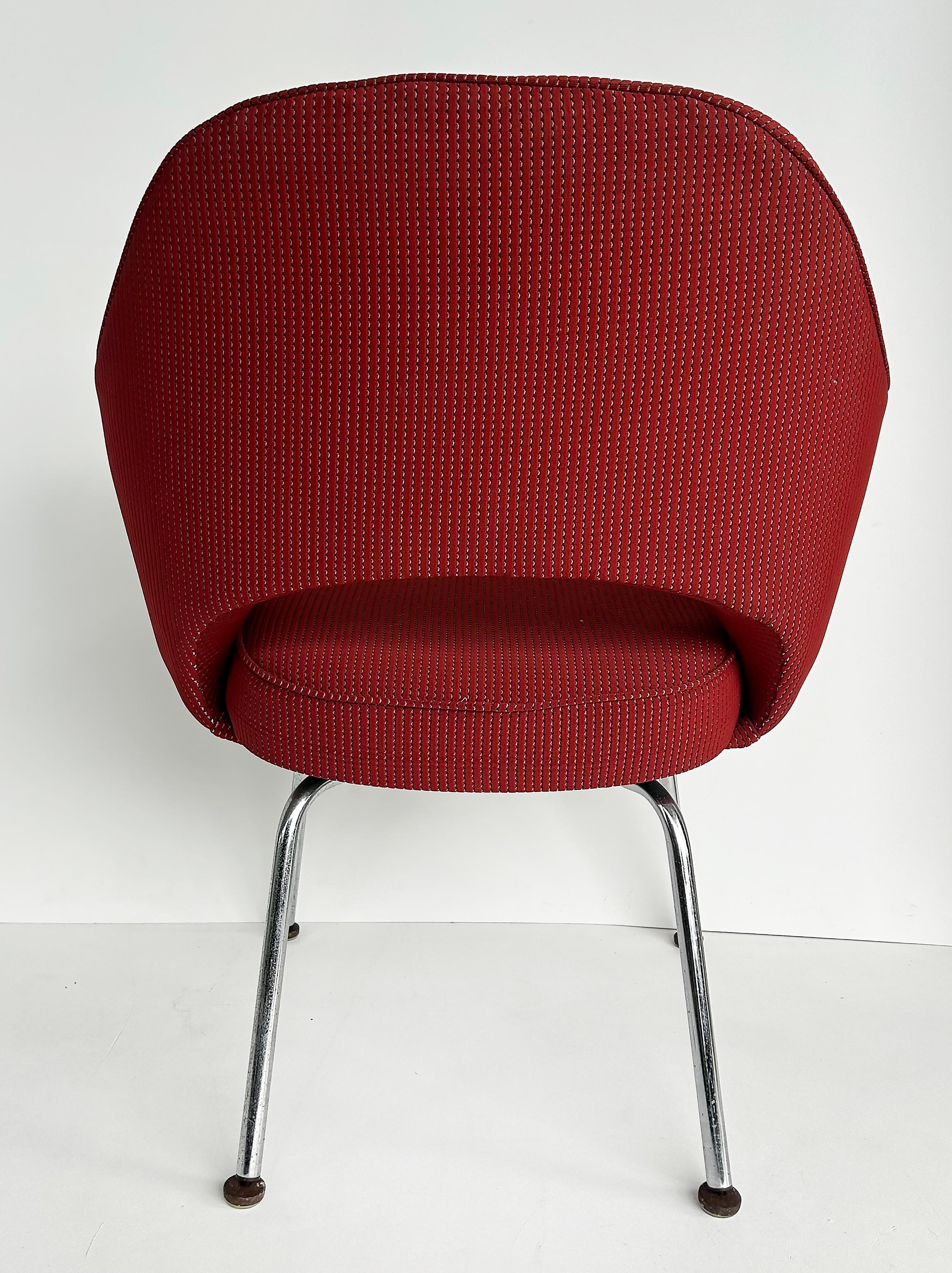 Knoll Eero Saarinen Executive Armchair #71 From Seagram Bldg., N.Y.C., Set of 4 For Sale 1