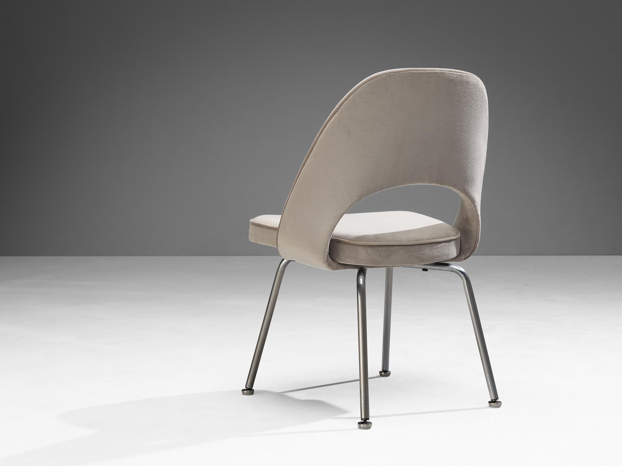 Knoll Eero Saarinen for Knoll Set of Six Chairs in Grey Velvet In Good Condition In Waalwijk, NL