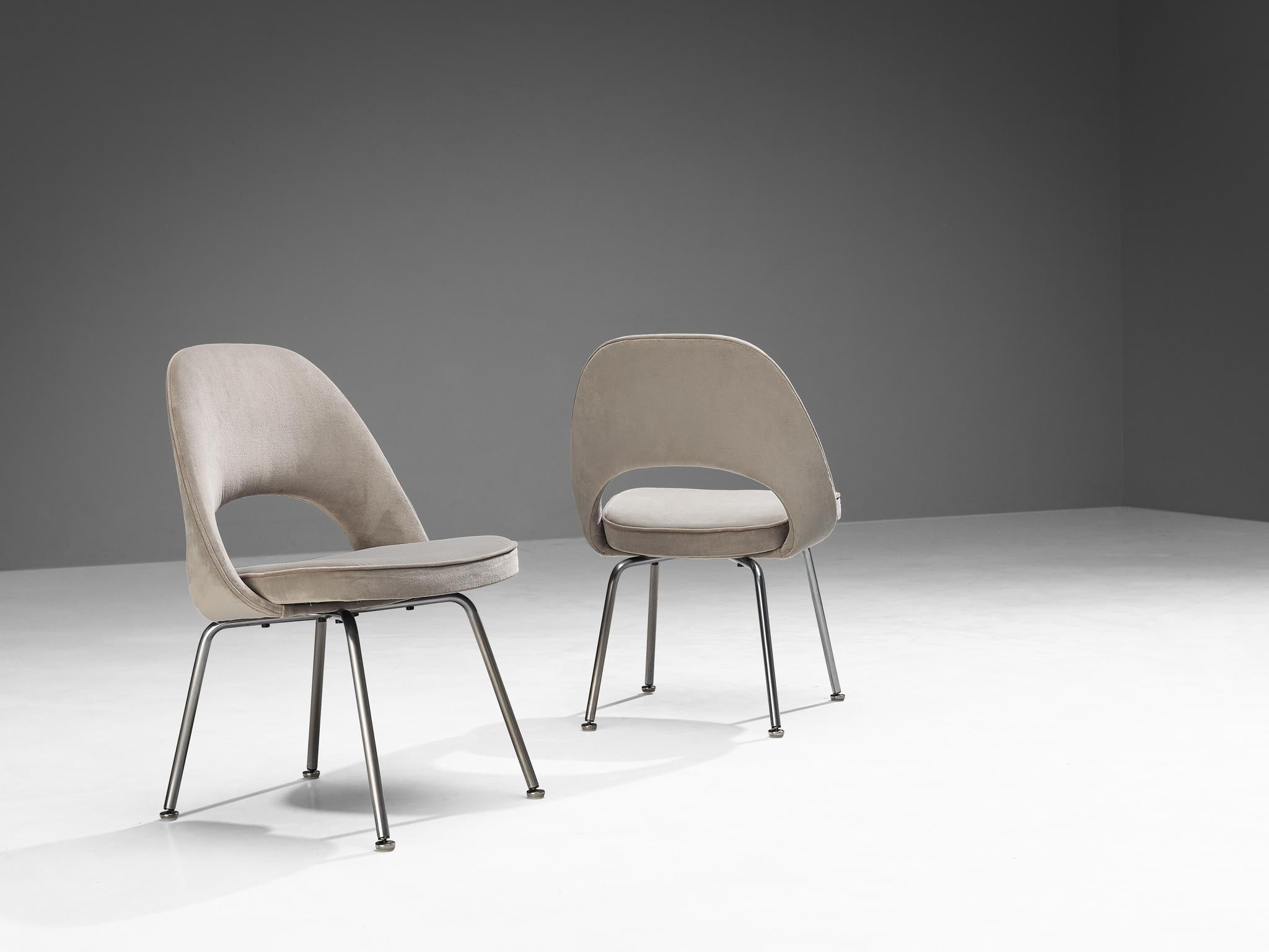 Knoll Eero Saarinen for Knoll Set of Six Chairs in Grey Velvet 2