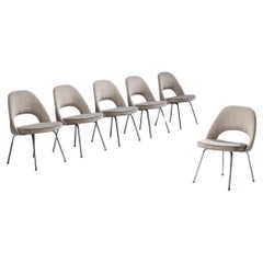 Retro Knoll Eero Saarinen for Knoll Set of Six Chairs in Grey Velvet 