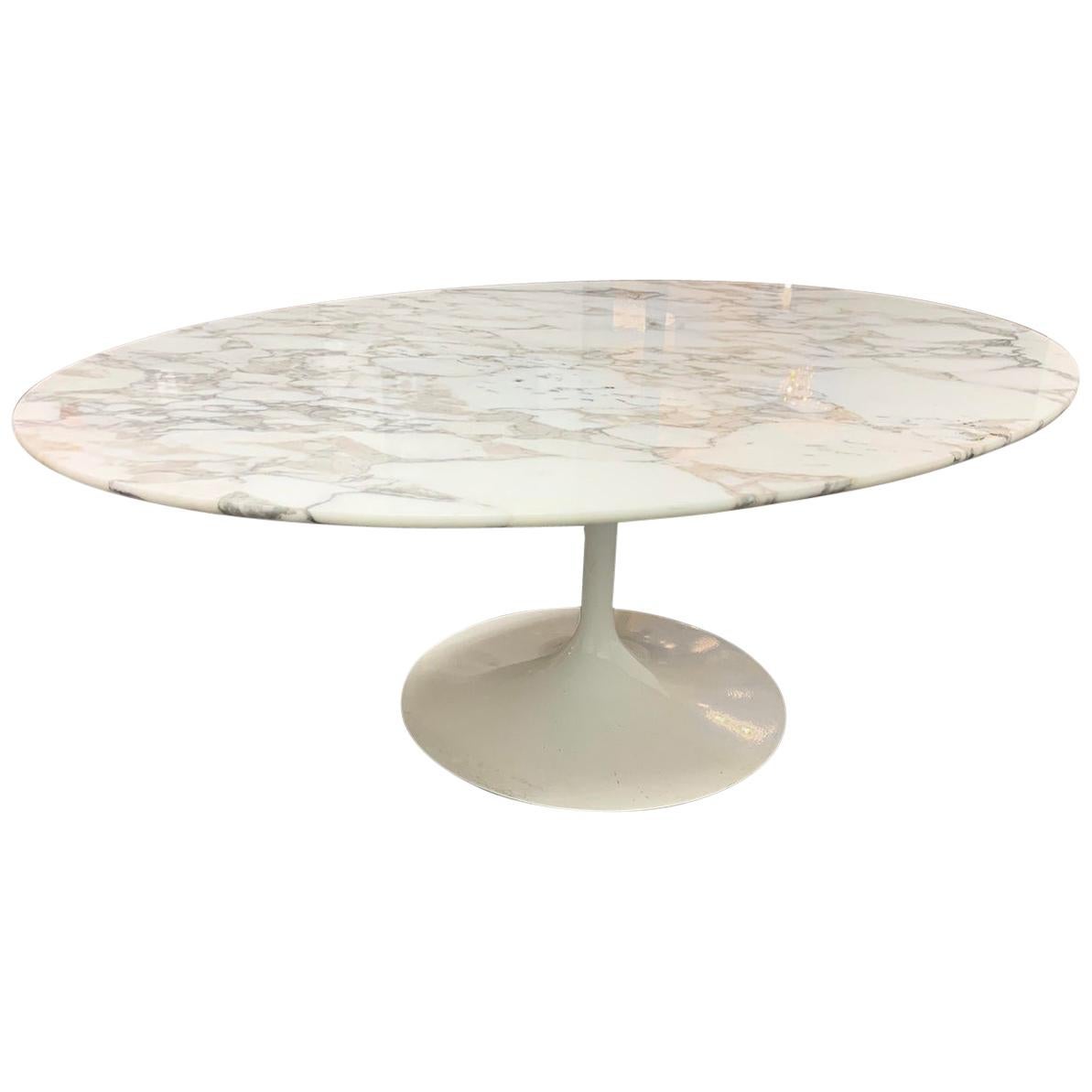 Knoll Eero Saarinen Marble Low Oval Coffee Table For Sale