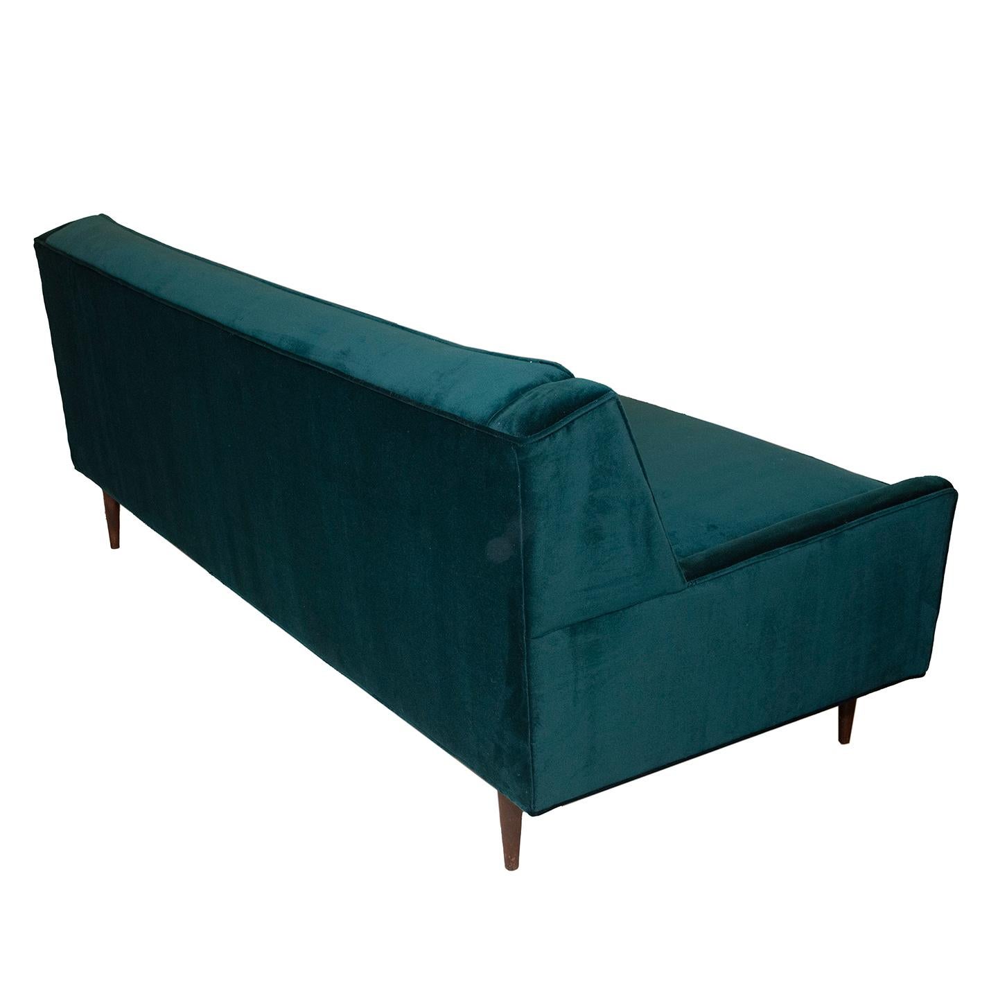 Sofa aus smaragdgrünem Performance-Samt der Knoll-Ära im Zustand „Hervorragend“ im Angebot in Wilton, CT