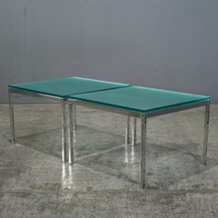 Table basse carrée en verre dépoli de Knoll