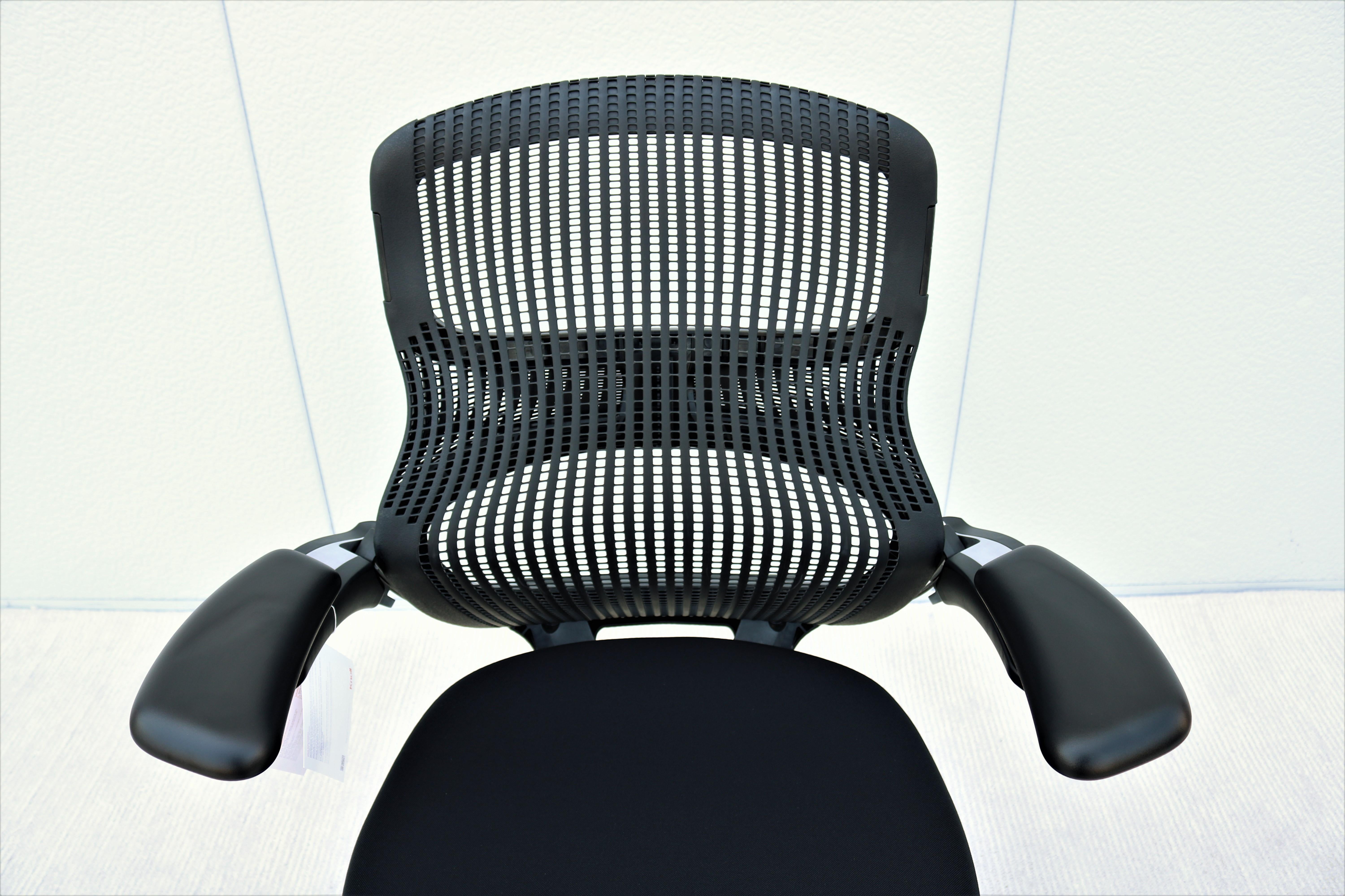 Chaise de bureau ergonomique noire de la génération Knoll entièrement réglable, neuve en vente 5