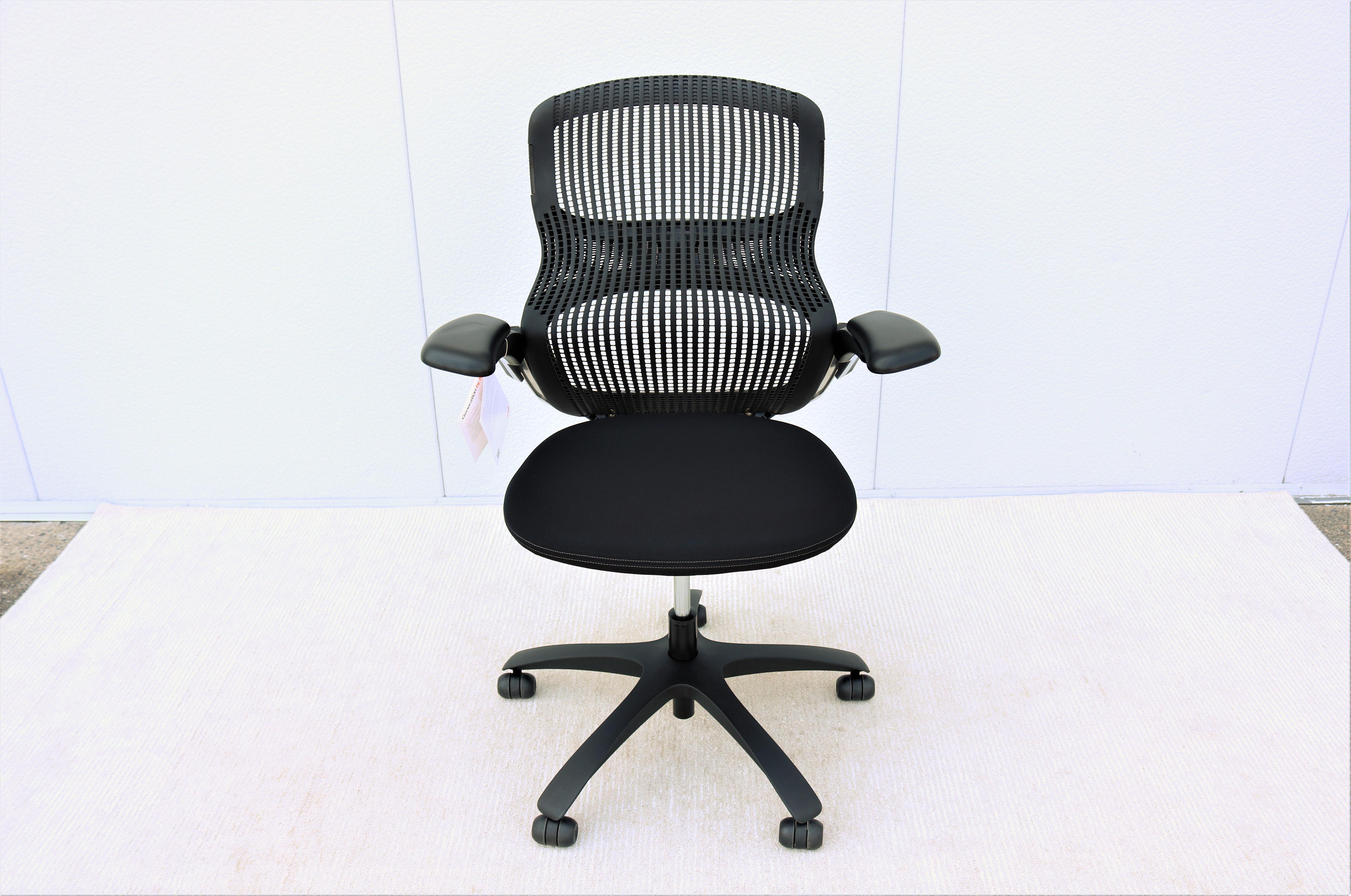 Chaise de bureau ergonomique noire de la génération Knoll entièrement réglable, neuve Neuf - En vente à Secaucus, NJ