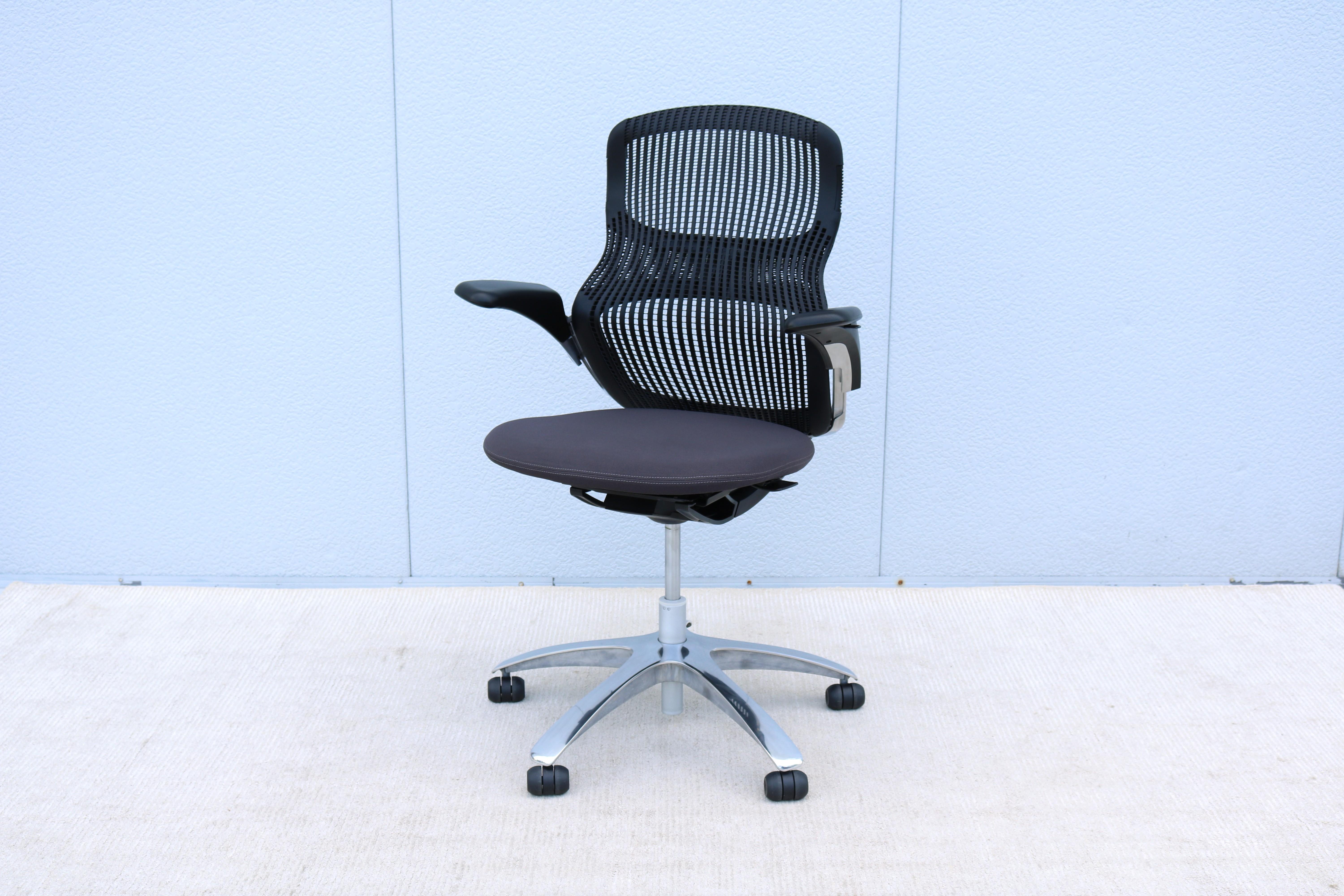Polished Knoll Generation Ergonomic Office Desk Chair in Gray and Black, Fully Adjustable For Sale