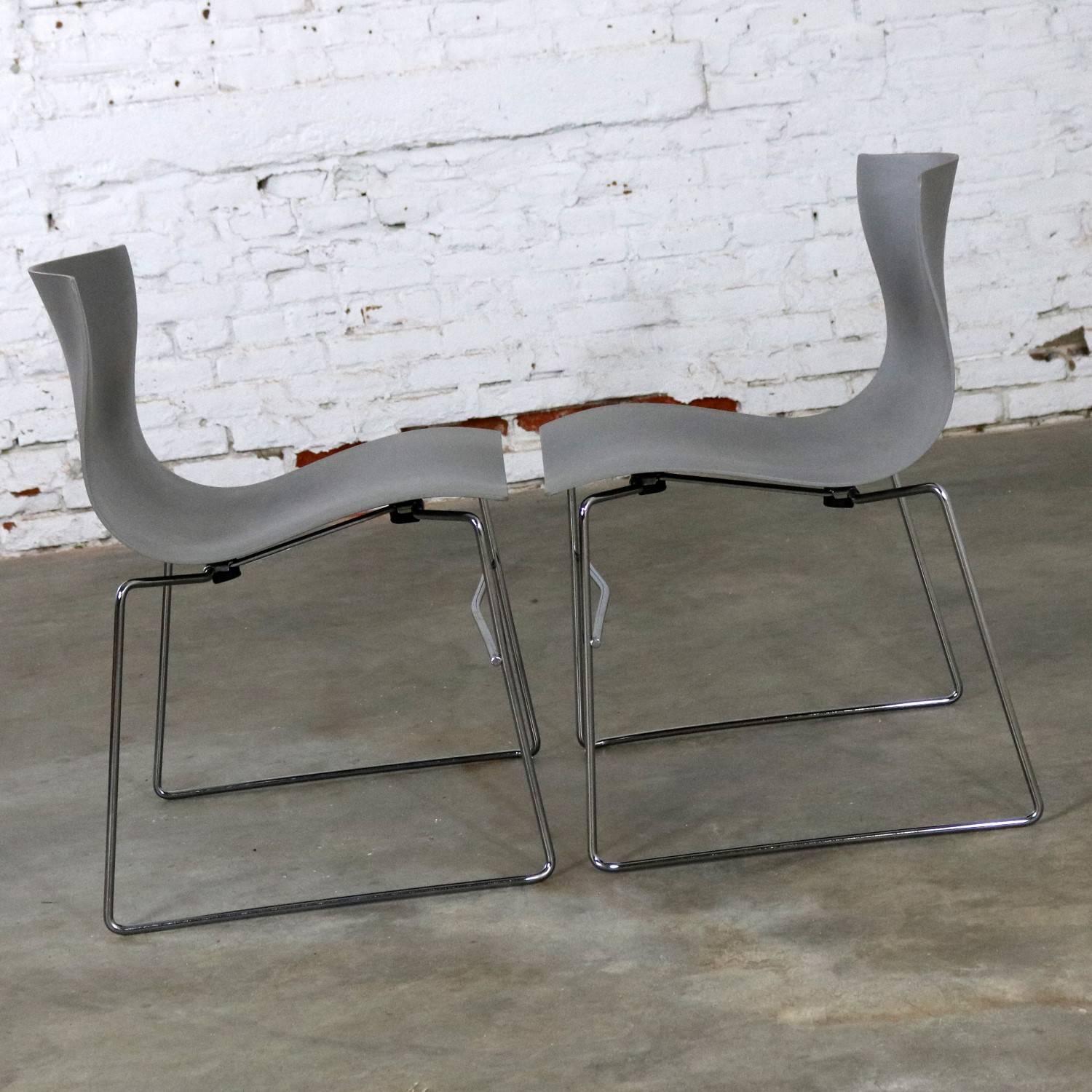 Modern Knoll Handkerchief Side Chairs in Gray by Massimo & Lella Vignelli a Pair