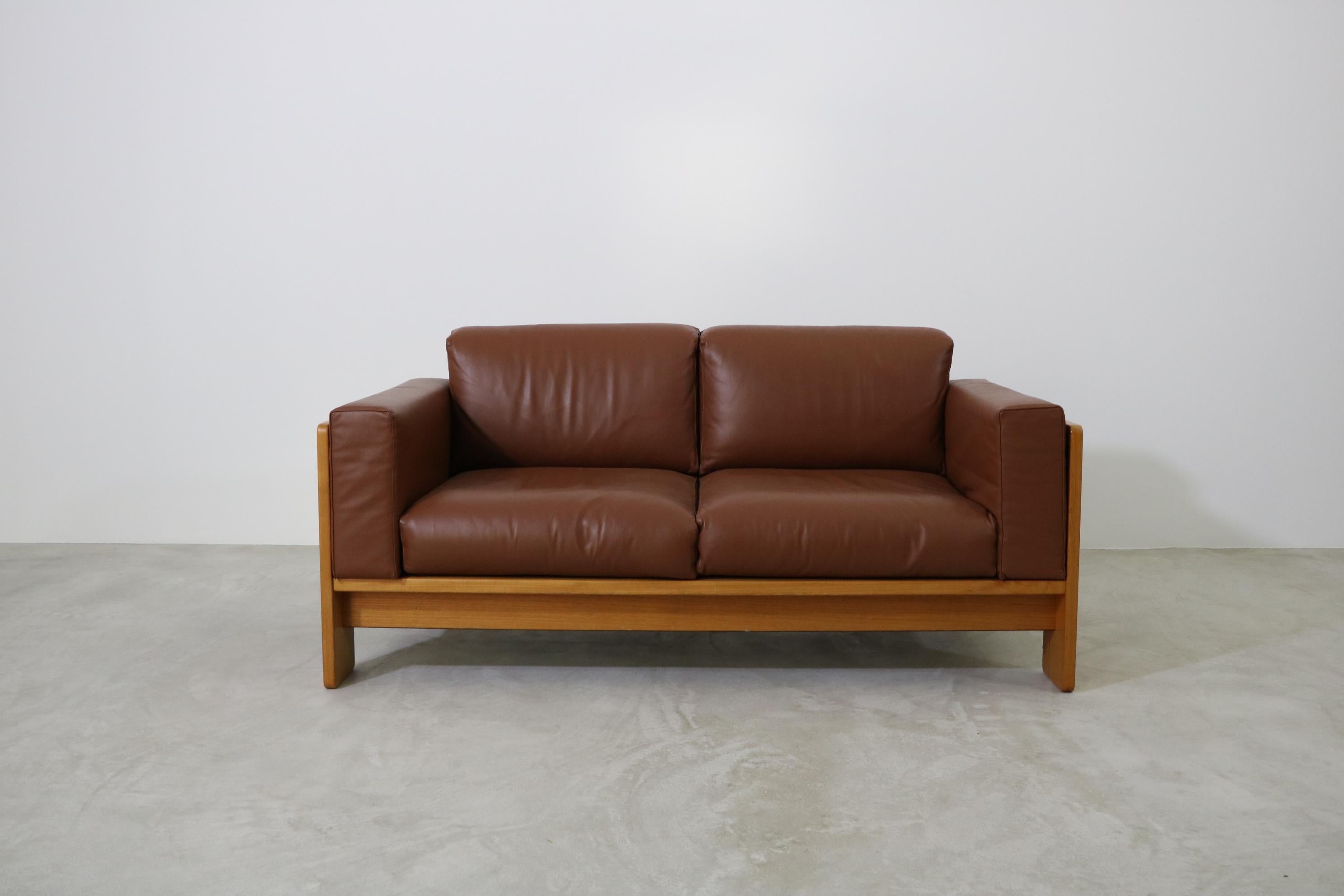 Knoll International 2-Seater Sofa Model 'Bastiano' Tobia Scarpa Leather Cognac For Sale 5