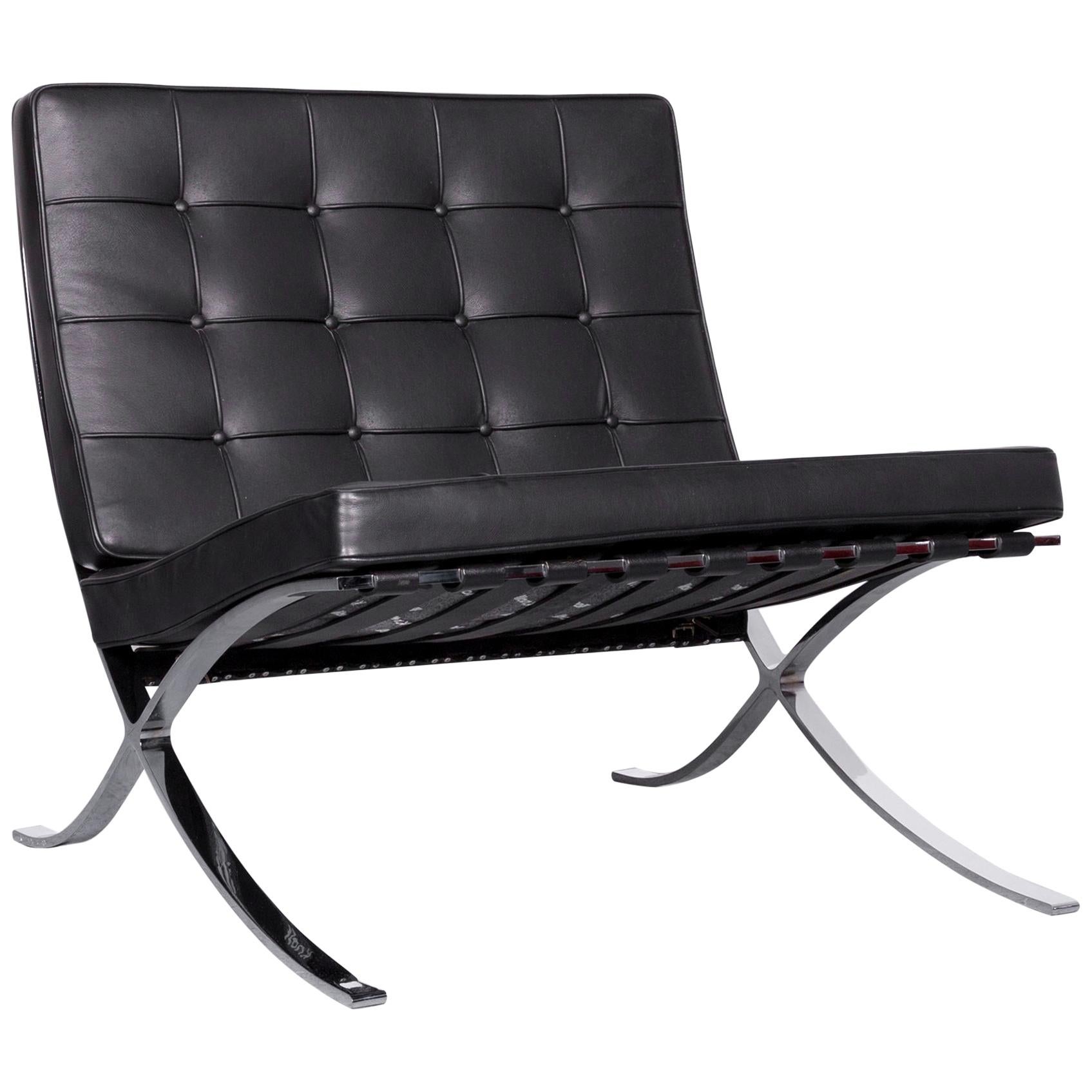Knoll International Barcelona Chair Black Leather Ludwig Mies van der Rohe For Sale