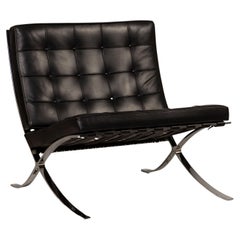 Knoll International Barcelona Chair Leather Armchair Black by Ludwig Mies van