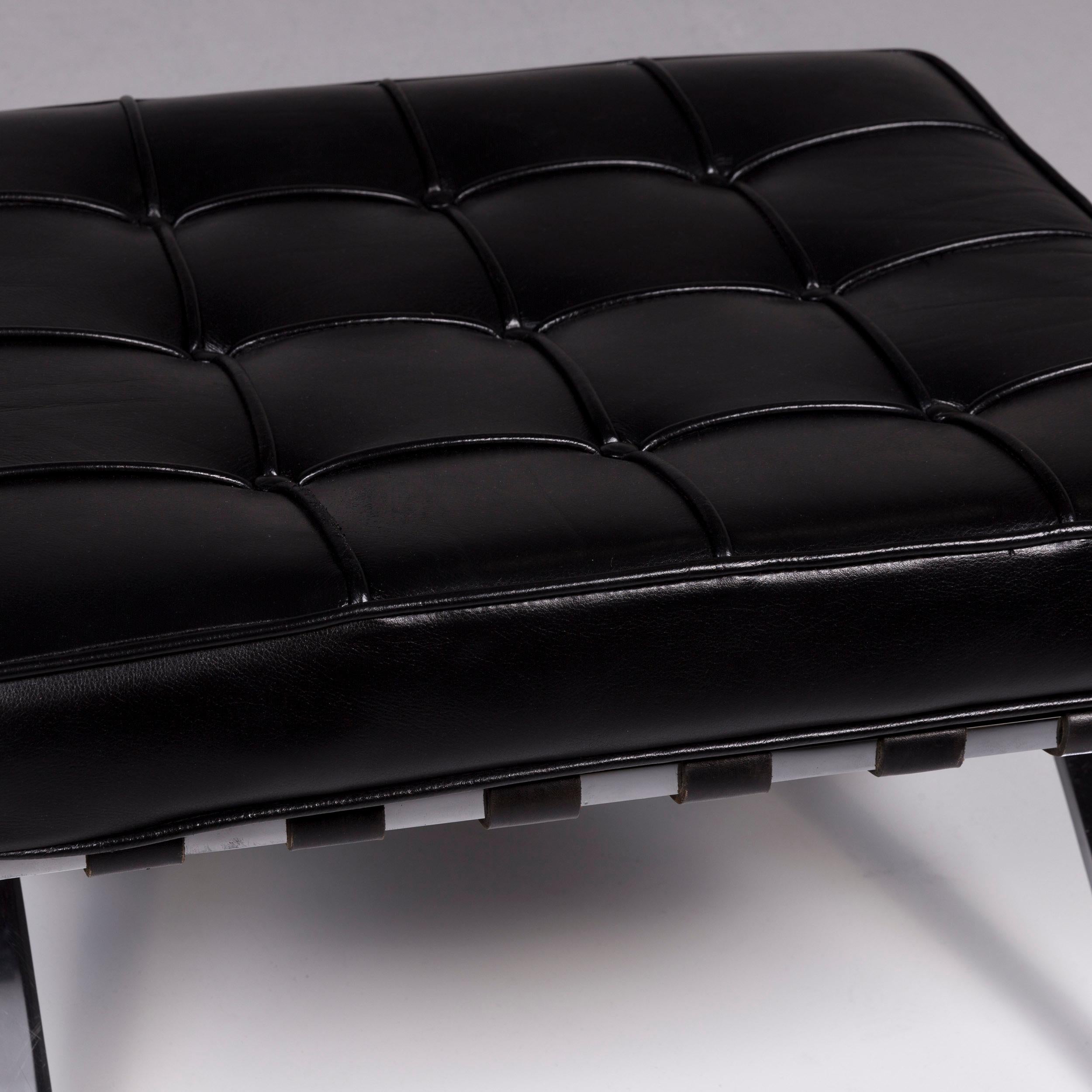 Knoll International Barcelona Chair Vintage Designer Leather Armchair Set Black For Sale 8