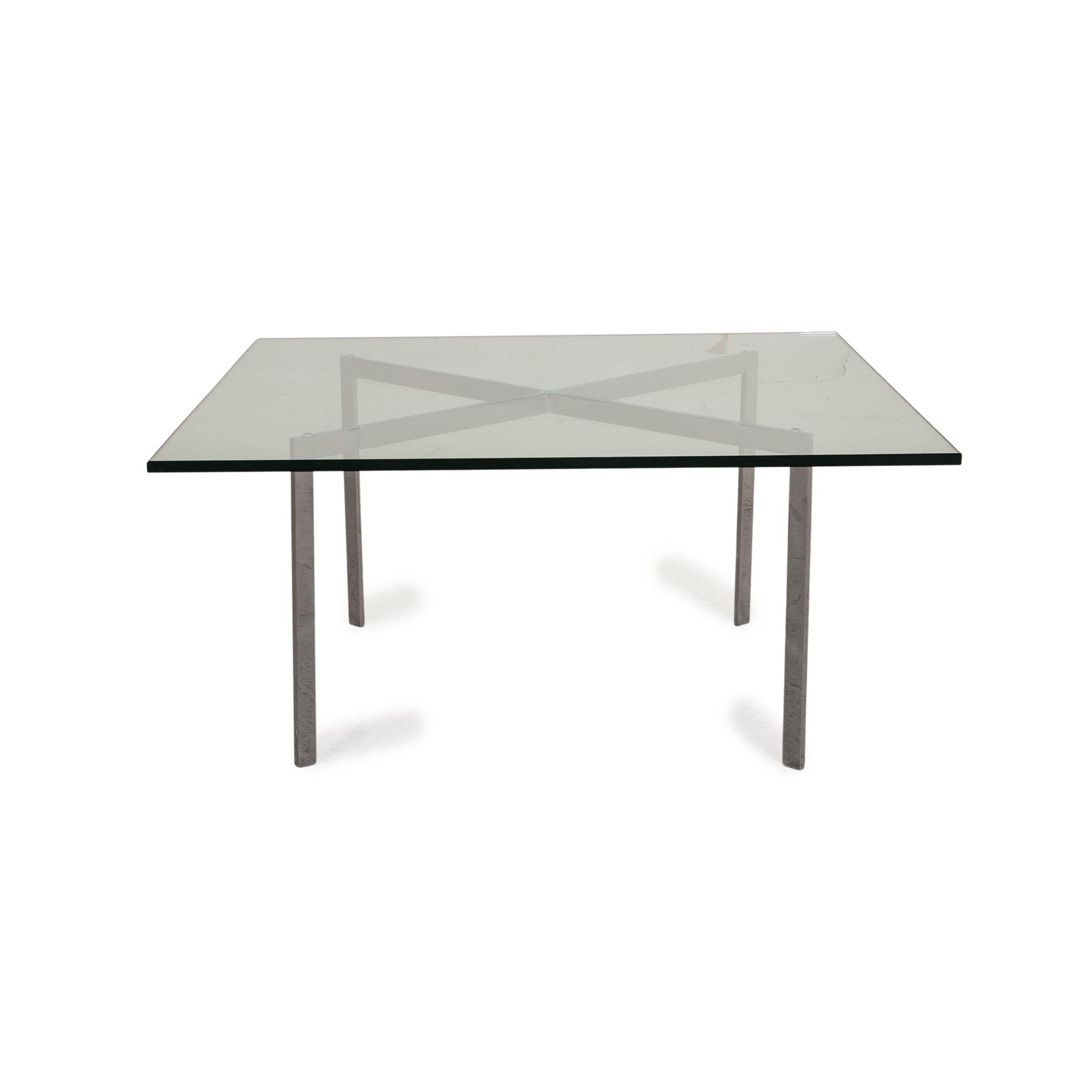Knoll International Barcelona Glass Coffee Table Table In Good Condition For Sale In Cologne, DE