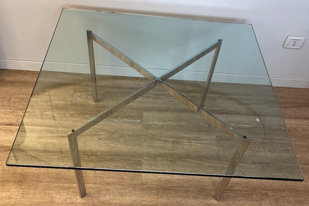Mesa de centro Knoll International de cristal y acero, cuadrada colección Barcelona en venta 9