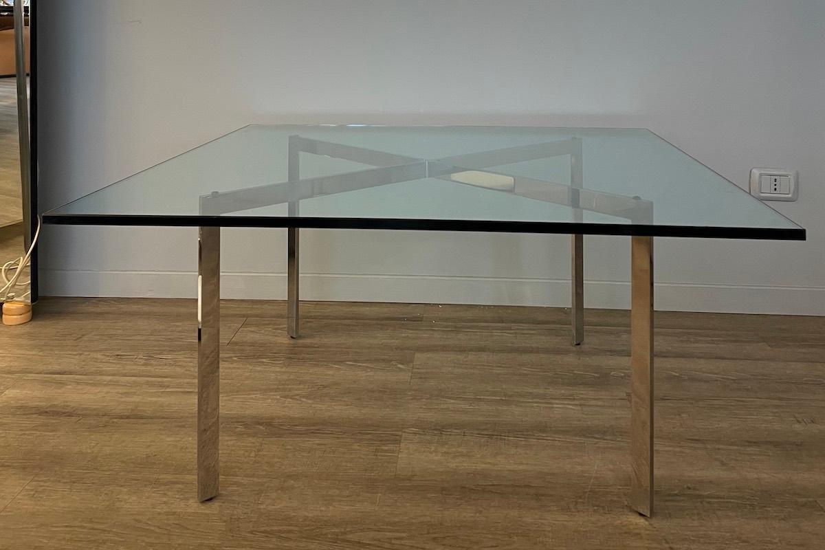 Mesa de centro Knoll International de cristal y acero, cuadrada colección Barcelona Italiano en venta