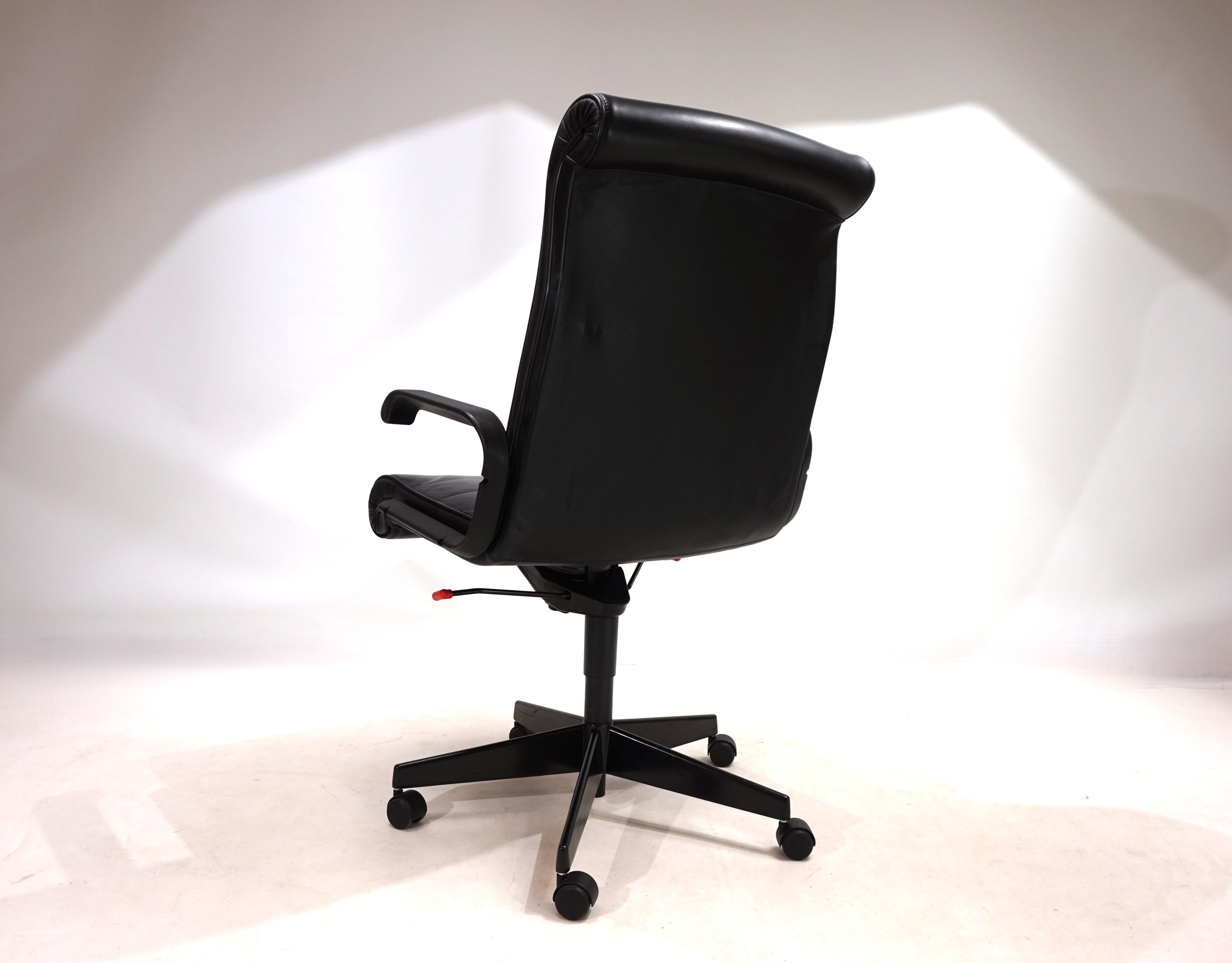 Post-Modern Knoll International office chair by Richard Sapper, 1980