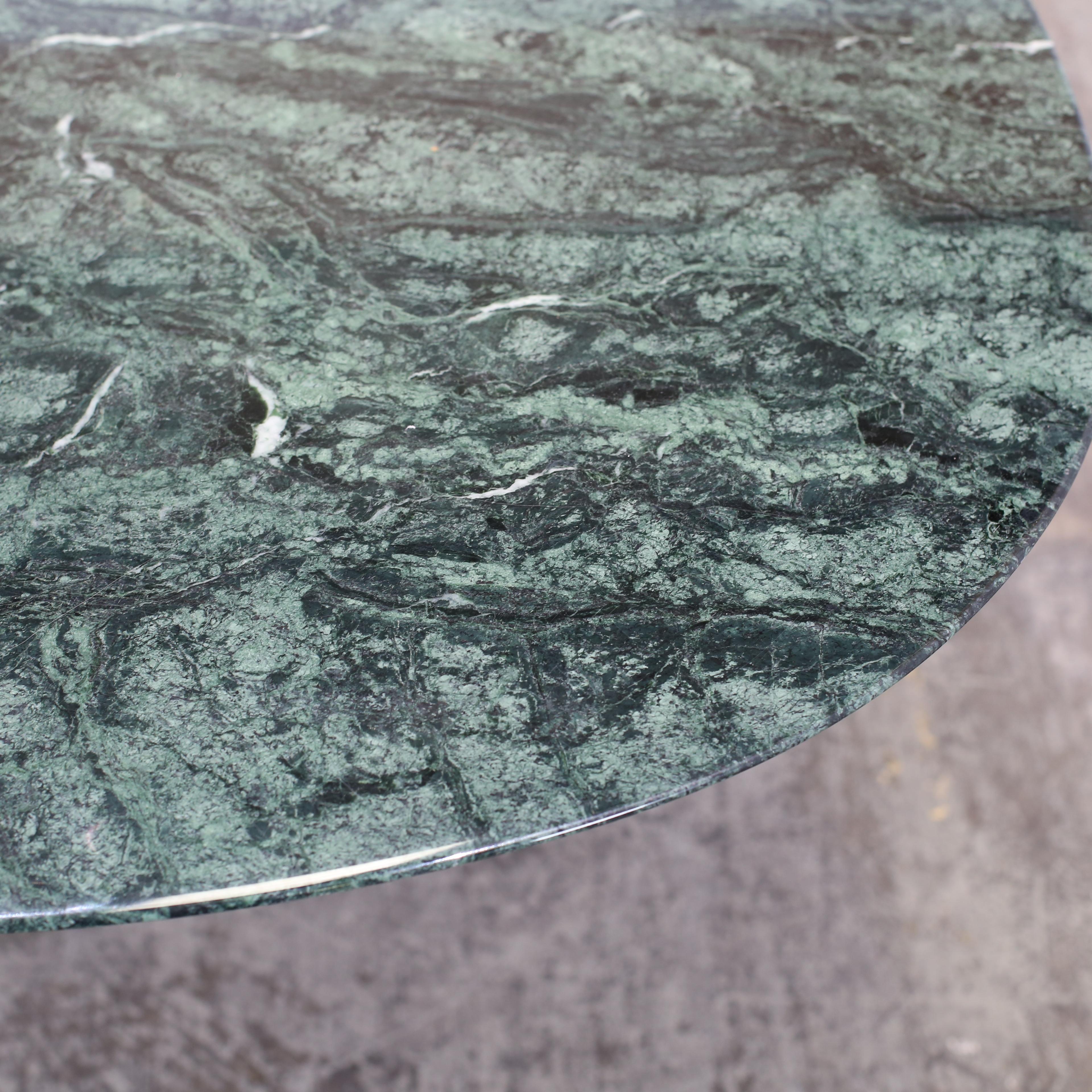 Marble Knoll International Oval Dining Table by Eero Saarinen For Sale