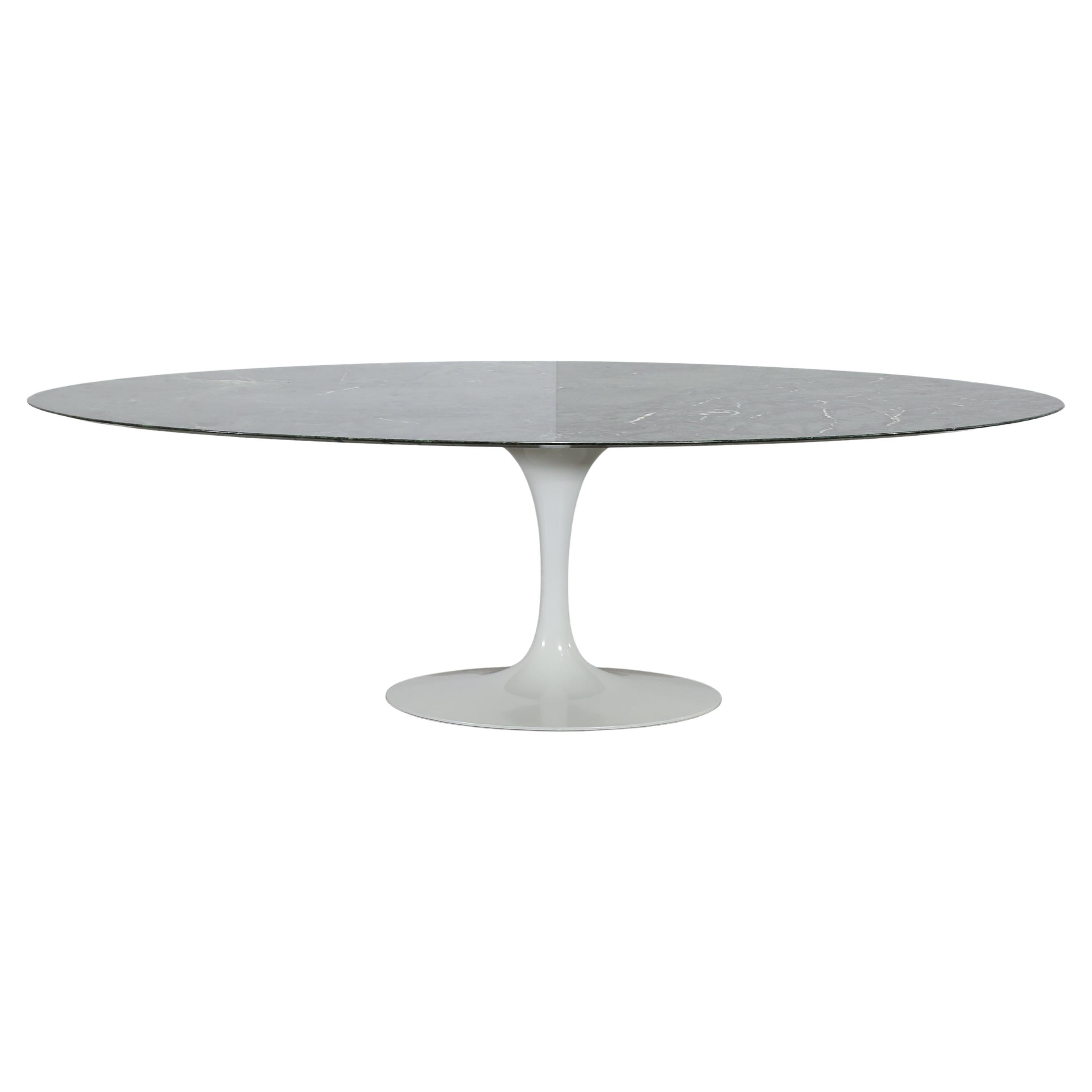 Knoll International Oval Dining Table by Eero Saarinen For Sale
