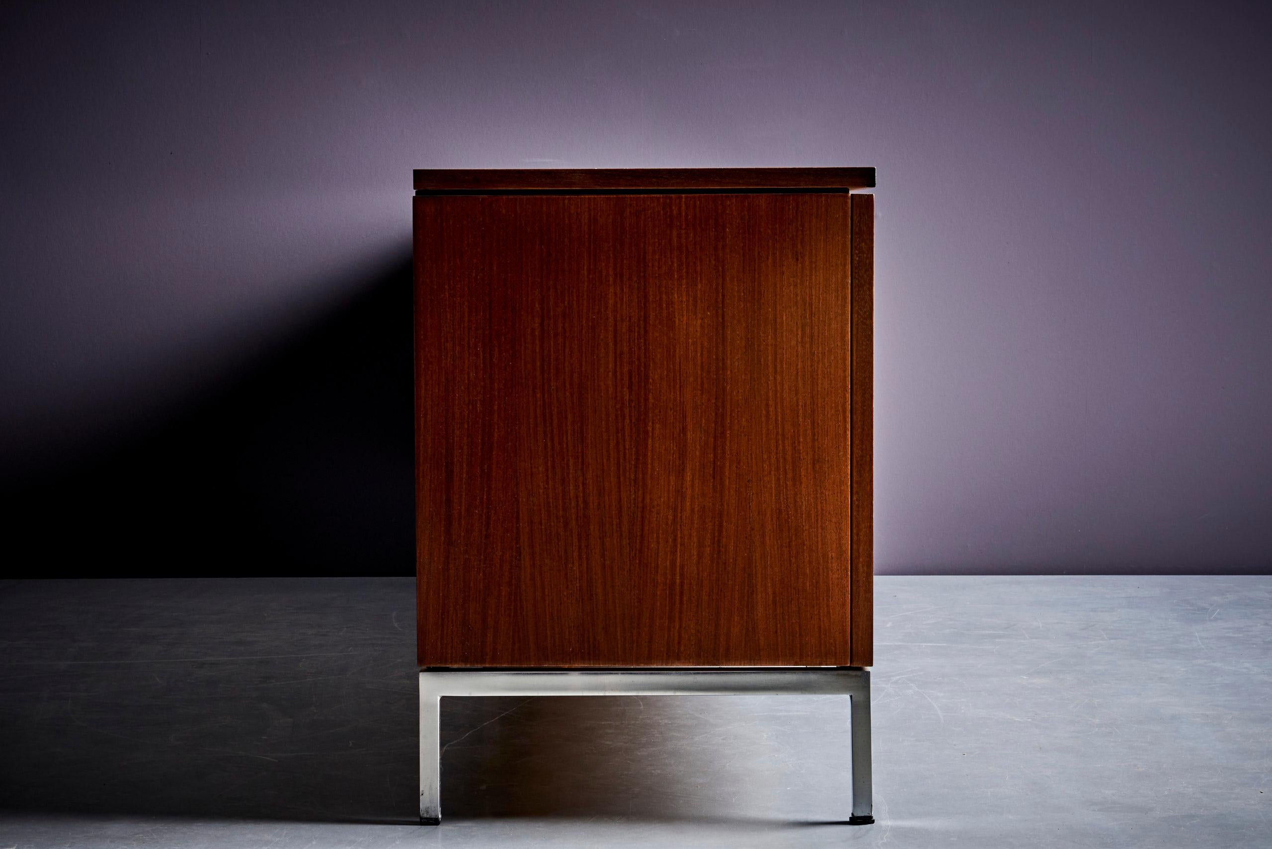 Internationales Knoll-Sideboard von Florence Knoll, Deutschland - 1970er Jahre im Angebot 2