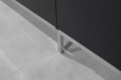 Knoll International Crédence / Sideboard by Florence Knoll Crédence noire en frêne