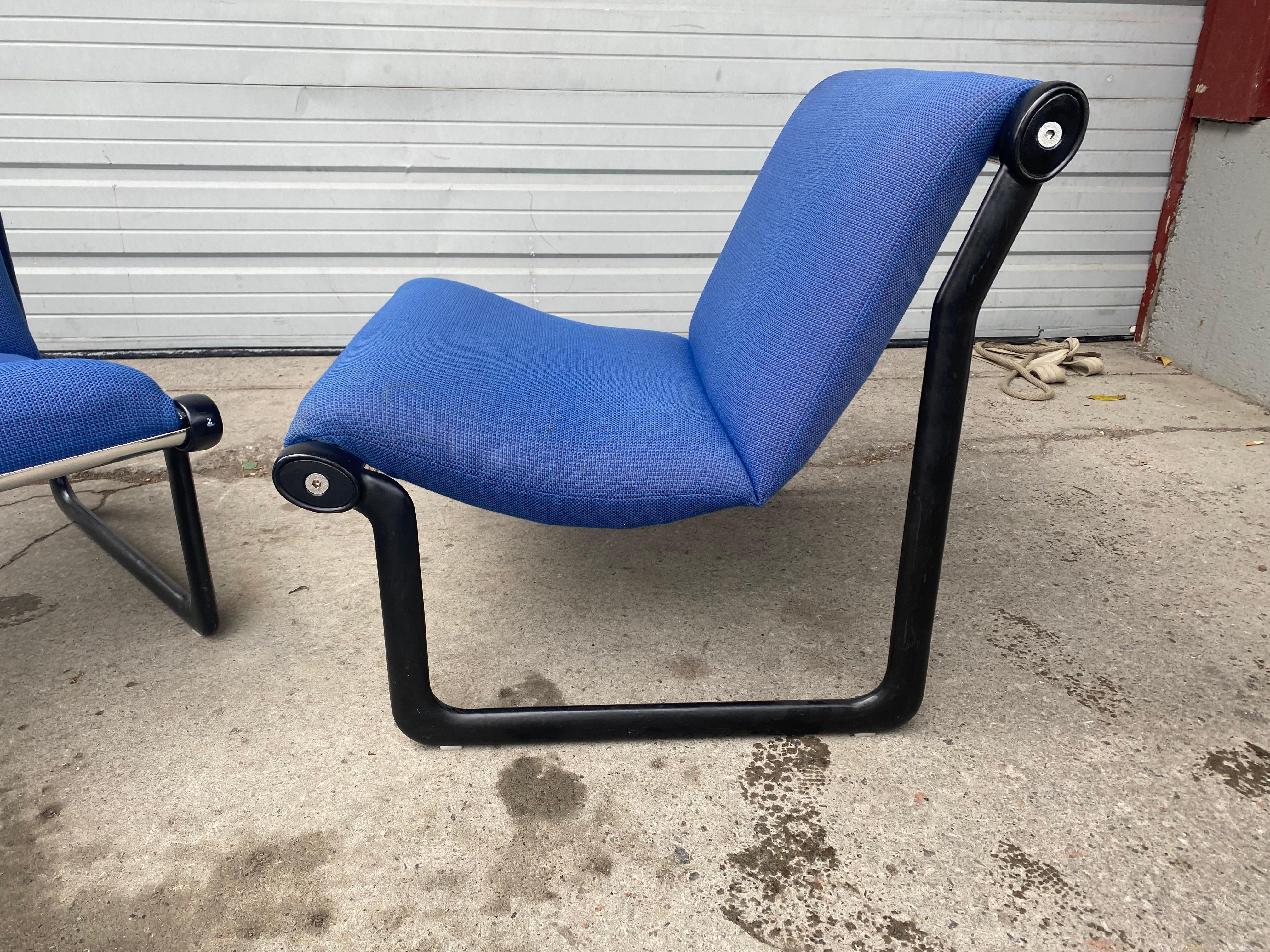 Knoll International Sling Loungesessel von Hannah Morrison, 2er-Set im Zustand „Gut“ in Buffalo, NY
