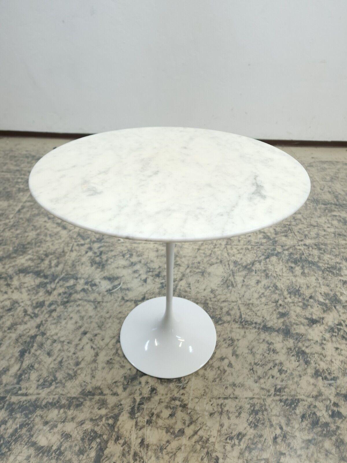 Knoll International Tulip Tisch Marmor Saarinen Beistelltisch Designertisch en vente 3