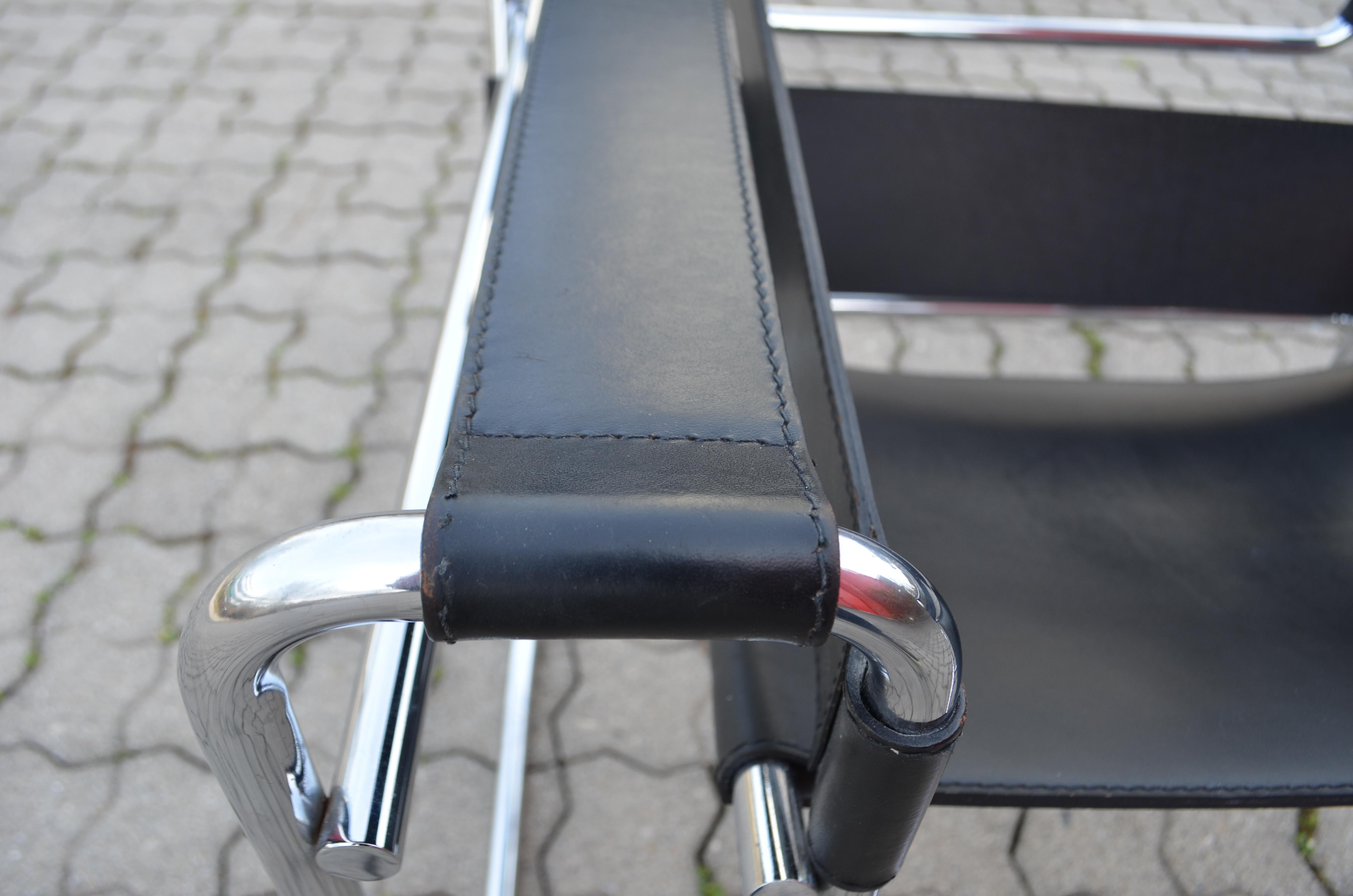 Knoll International Chaise Wassily par Marcel Breuer Cuir noir en vente 7