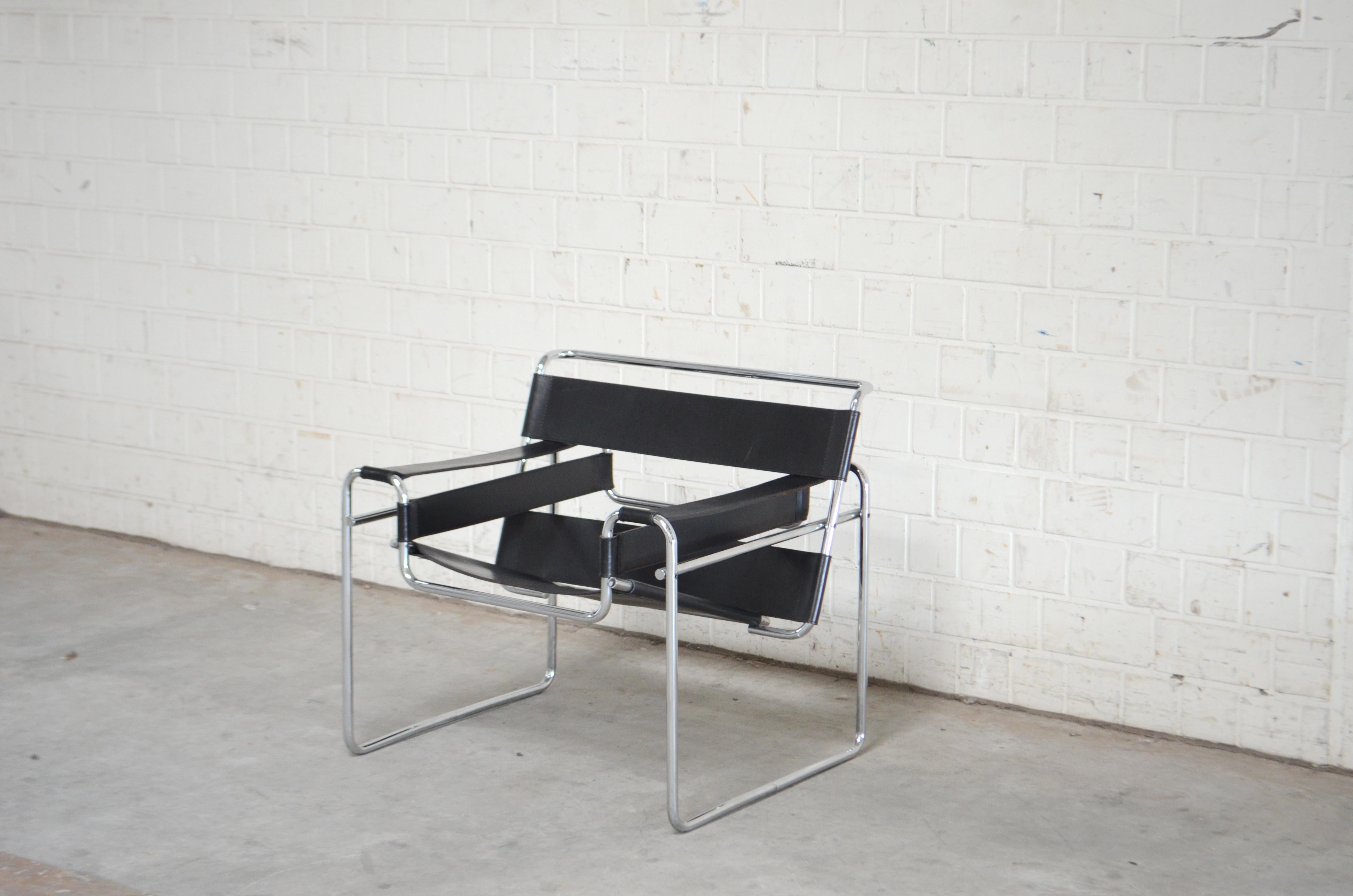 Bauhaus Knoll International Wassily Chair by Marcel Breuer