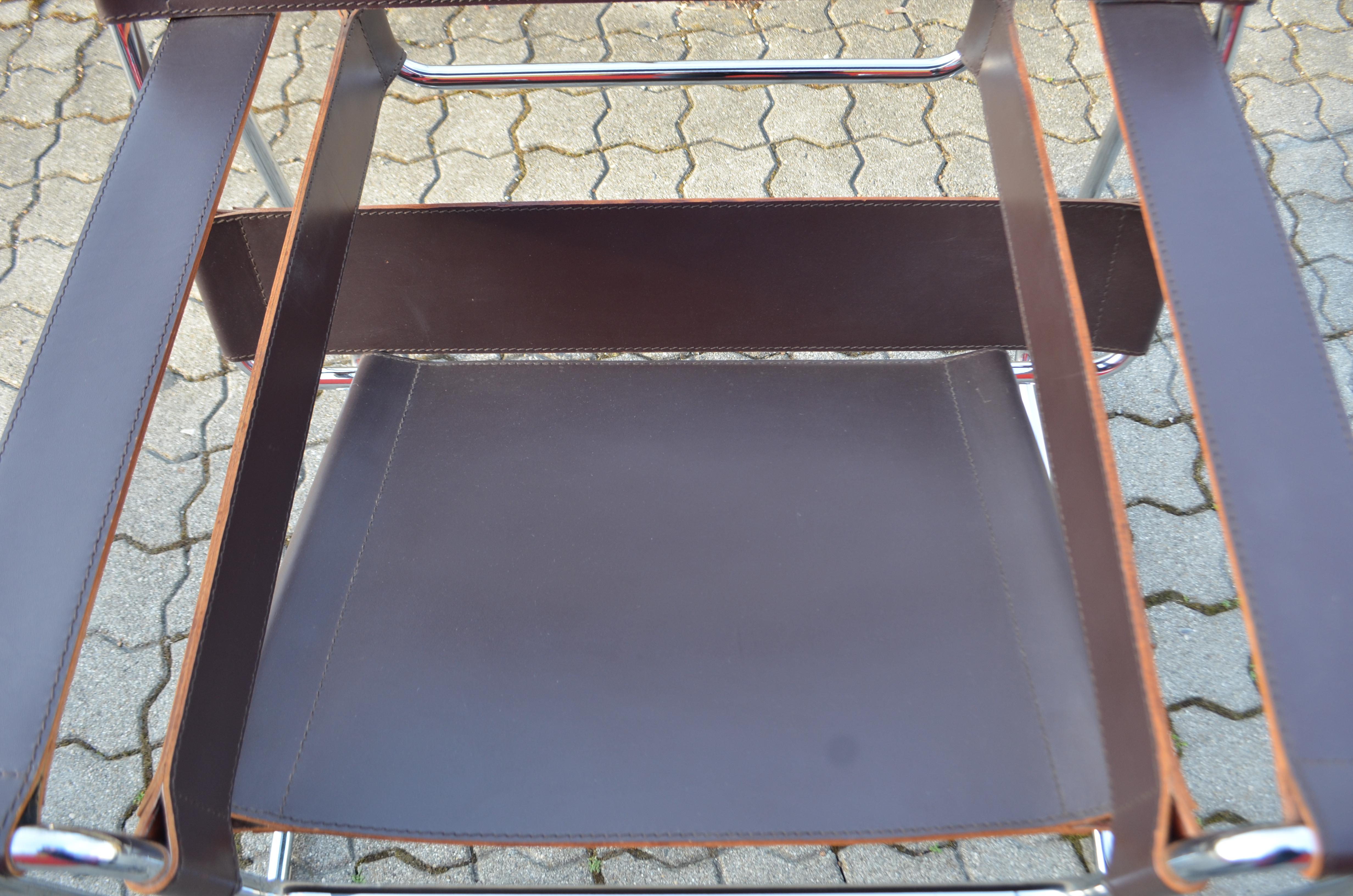 Knoll International Wassily Chair Design von Marcel Breuer Braunes Sattelleder  im Angebot 3