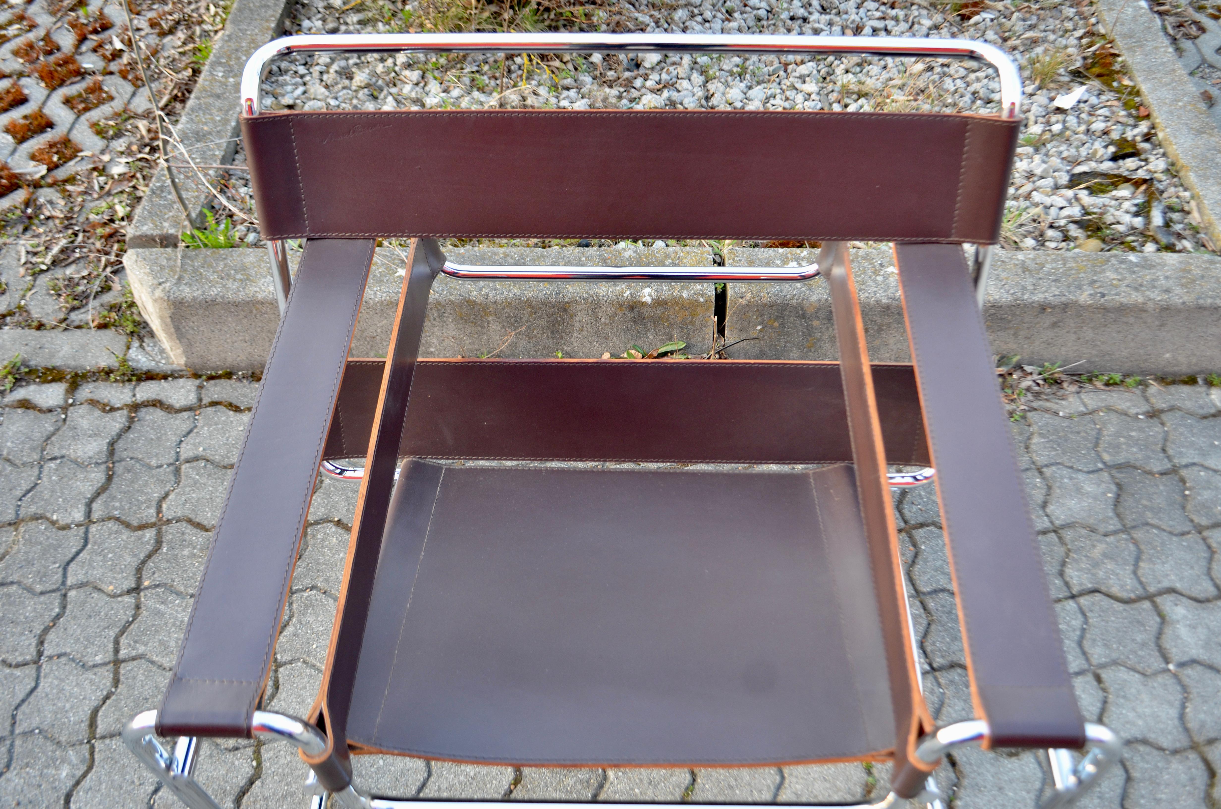 Knoll International Wassily Chair Design von Marcel Breuer Braunes Sattelleder  (Italienisch) im Angebot