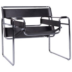 Knoll International Wassily Leather Armchair Black Chair by Marcel Breuer