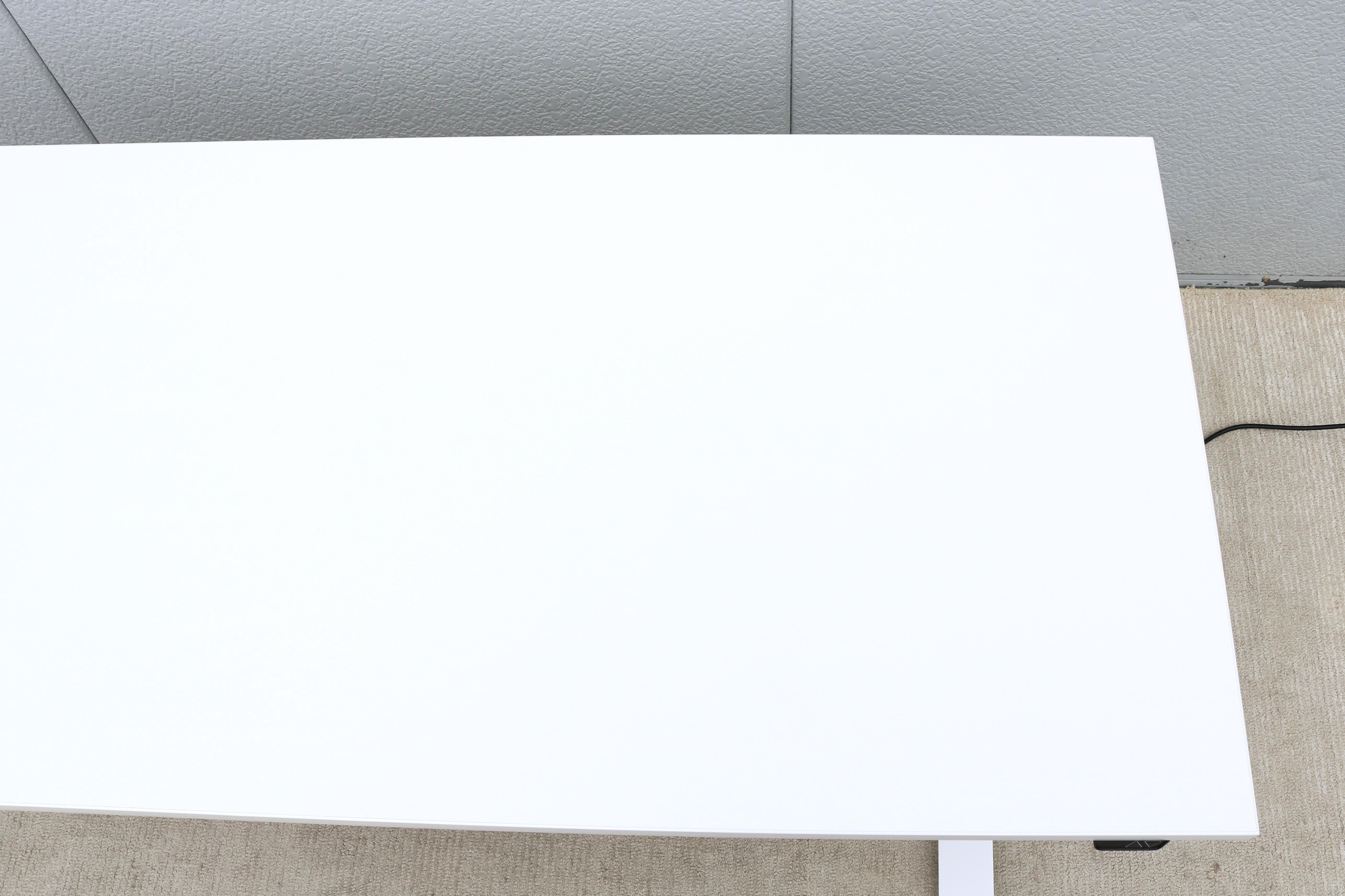 Knoll K. Stand Electric Height-Adjustable Rectangle White Table Desk For Sale 7