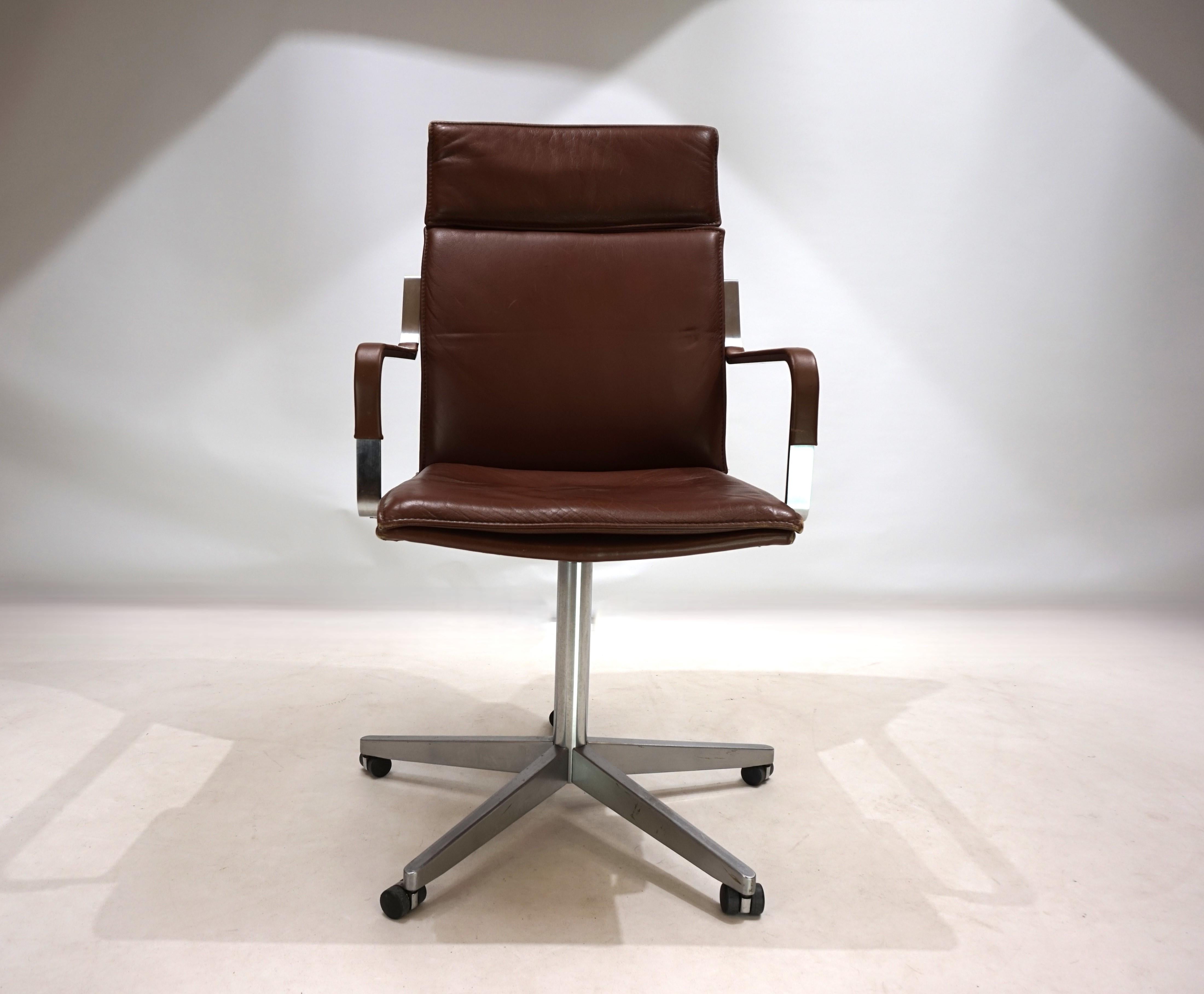 Late 20th Century Knoll leather office chair by Rudolf Glatzel, 1980