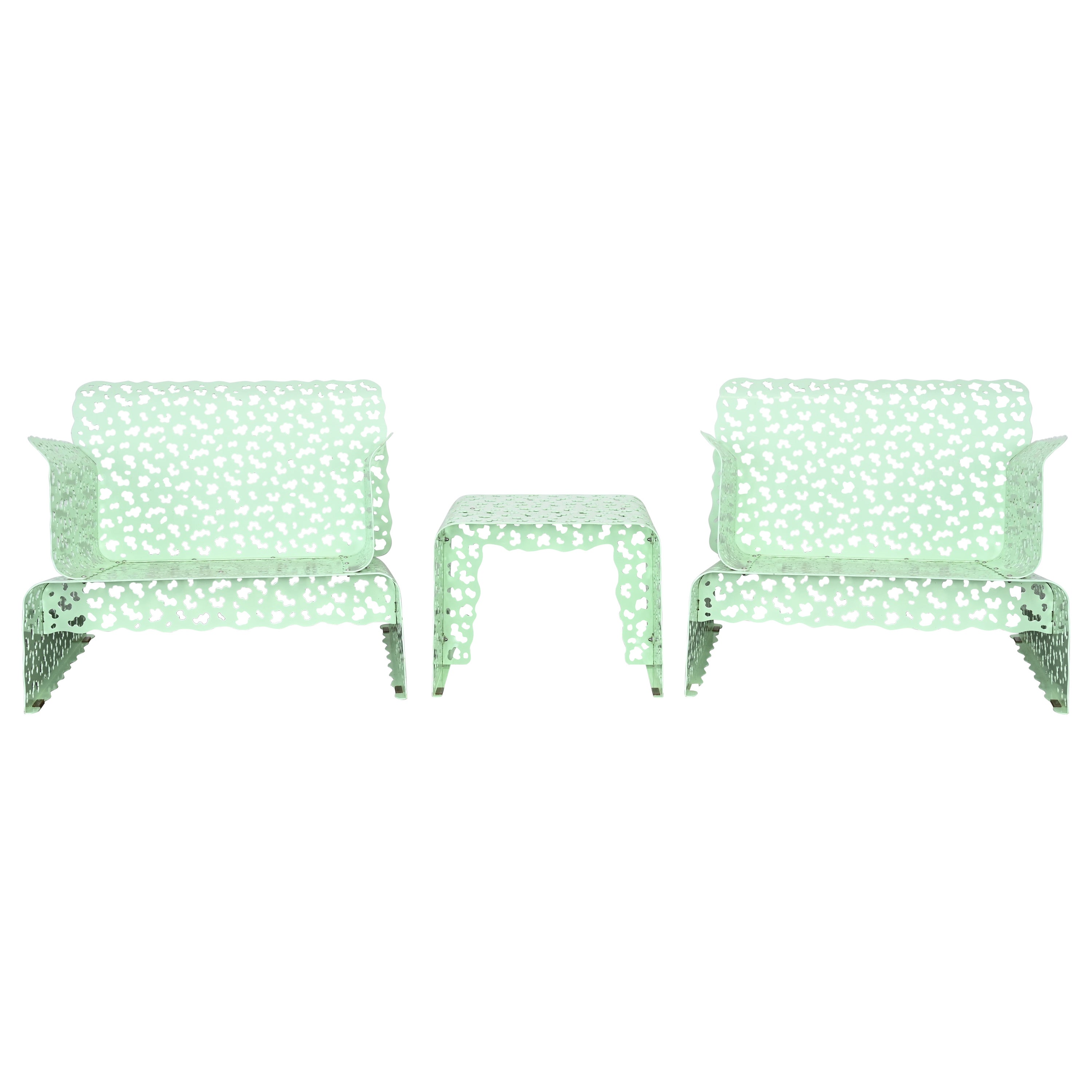 Knoll Limited Edition 'Topiary Cushion Lounge Chairs' and Side Table, 1997