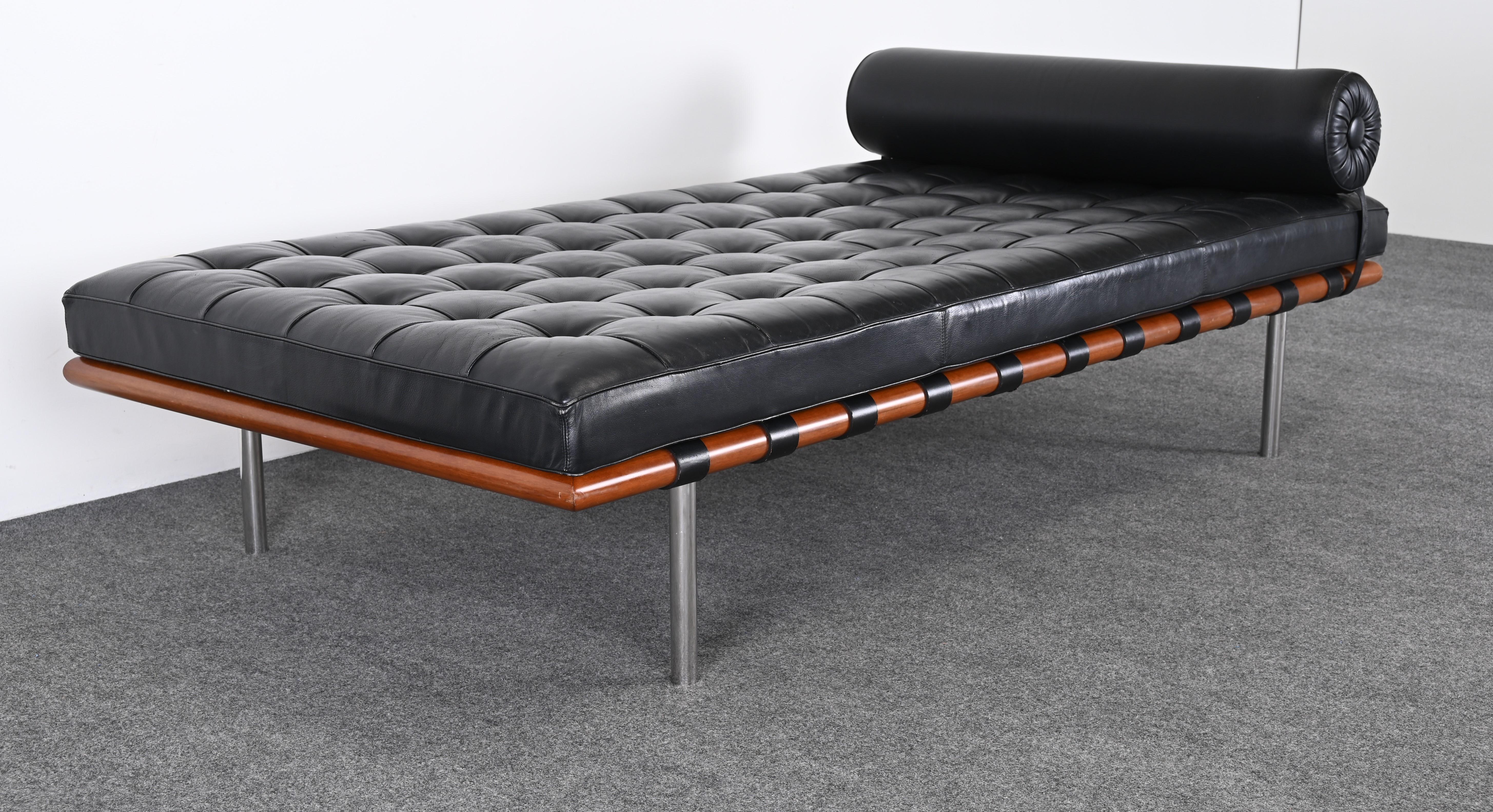 Knoll Ludwig Mies Van der Rohe Barcelona Day Bed, 2010   8