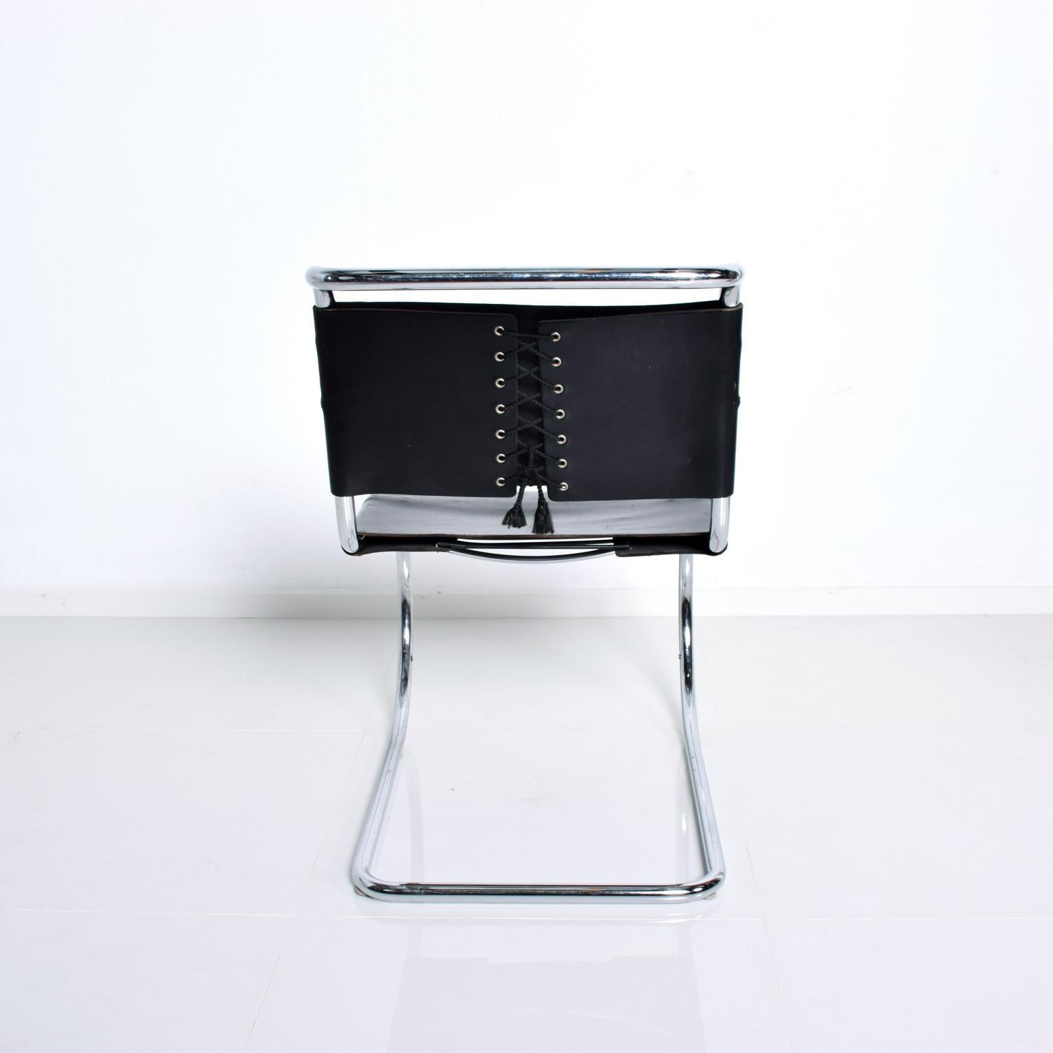 American Knoll, Ludwig Mies van der Rohe, MR Chair Tubular Chrome Leather Chair