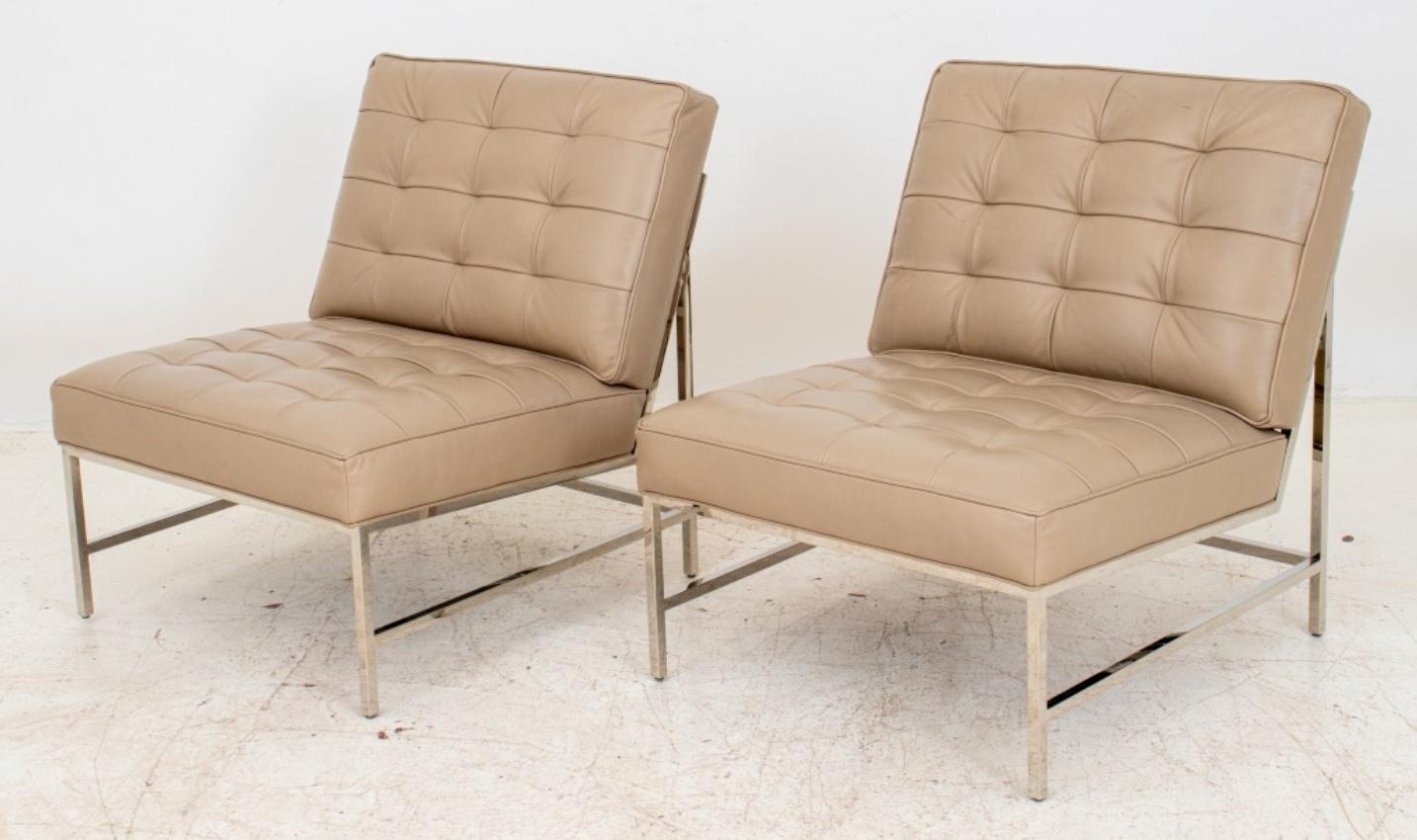 Florence Knoll manner Mitchell Gold + Bob Williams (American, founded 1989), contemporary pair of 