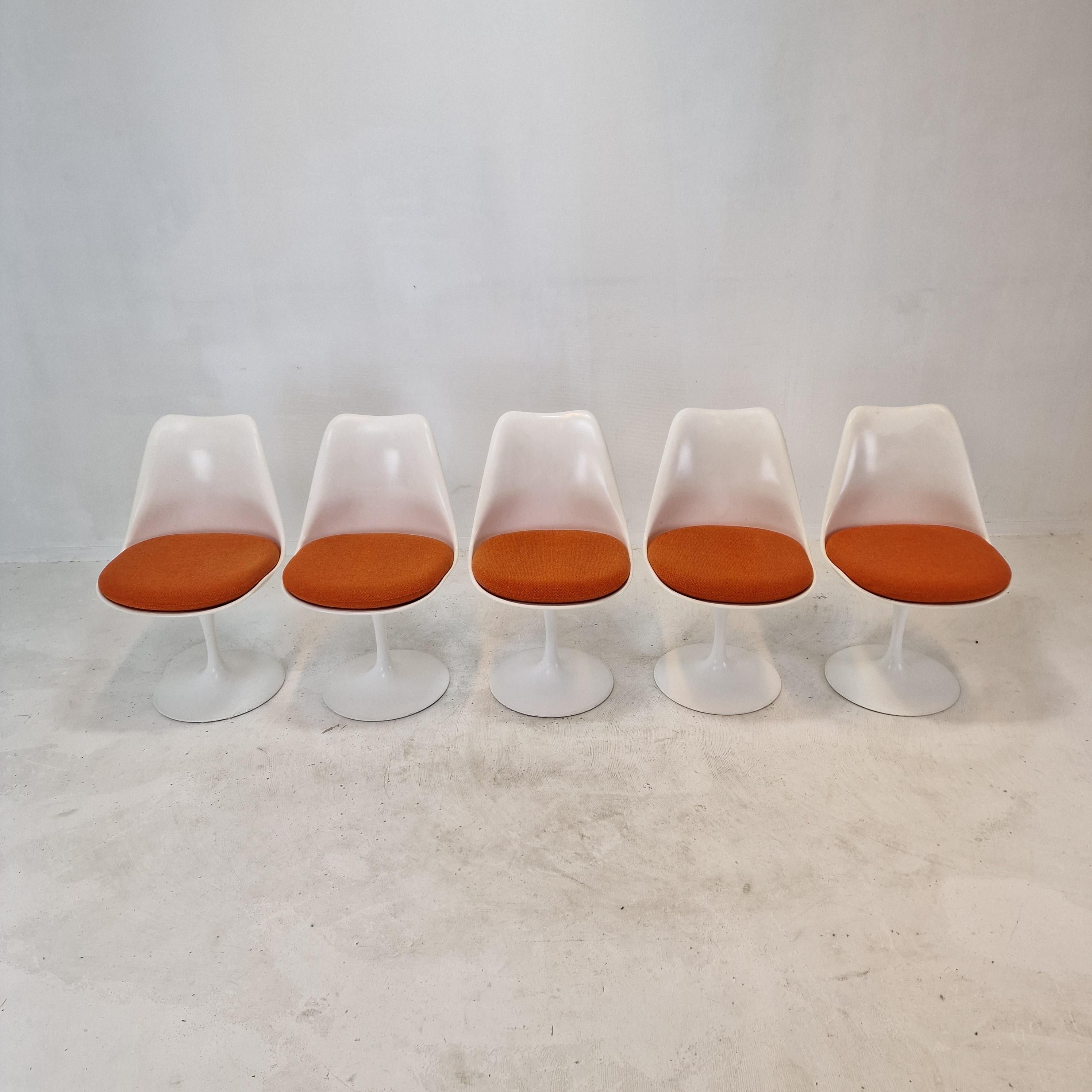 Knoll Marble Dining Table With 5 Chairs by Eero Saarinen, 1960s For Sale 5