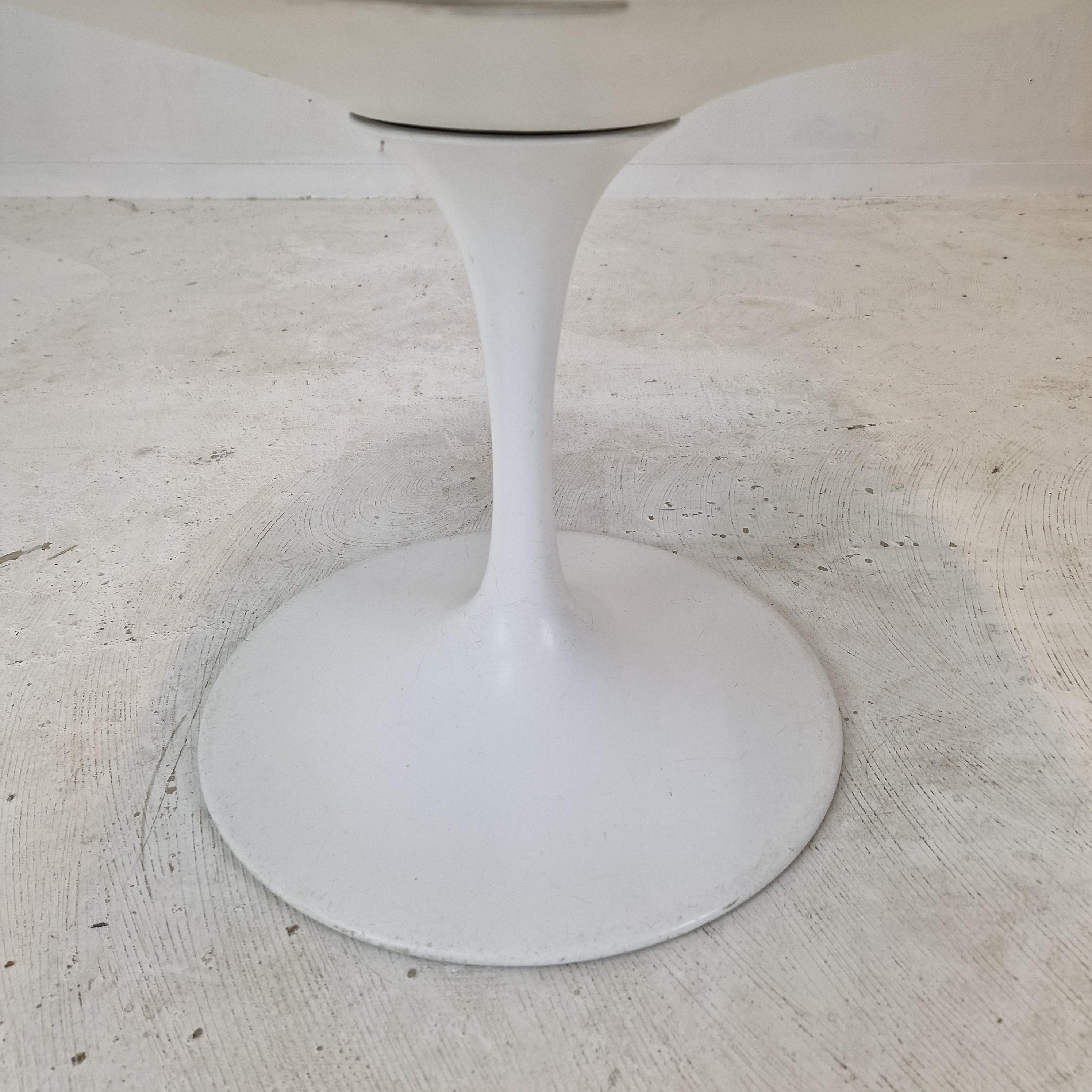 Knoll Marble Dining Table With 5 Chairs by Eero Saarinen, 1960s For Sale 11