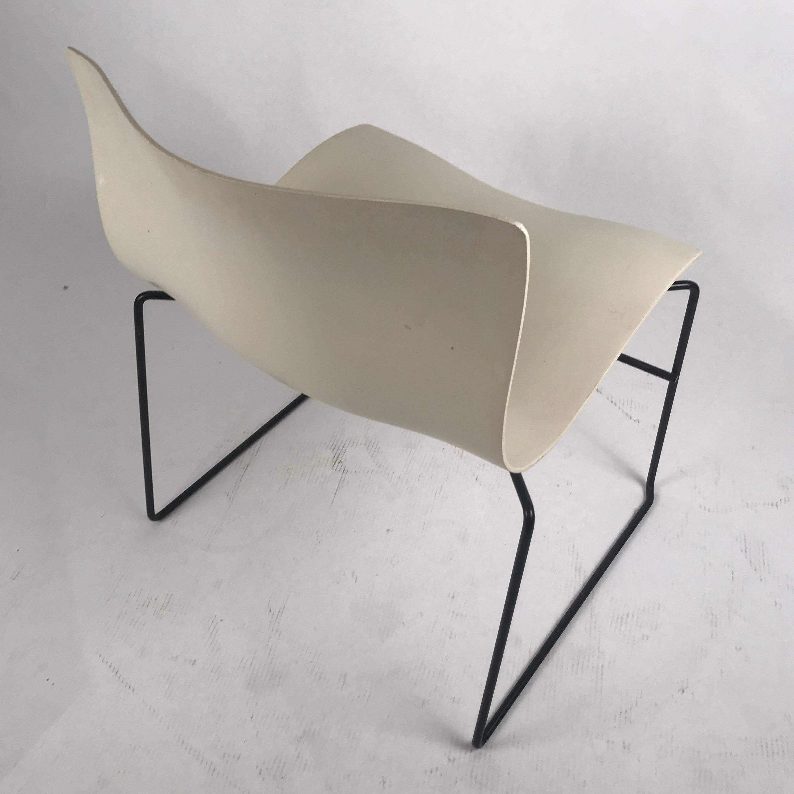 Late 20th Century Knoll Massimo Vignelli Handkerchief Stacking Chairs in Black & White 40 Avail