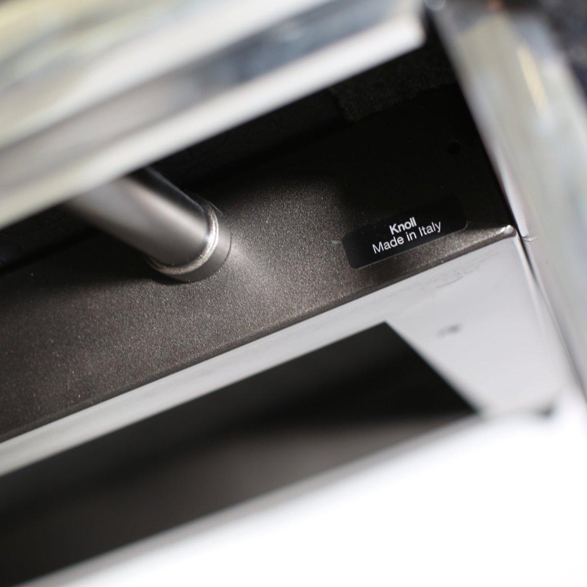 Introducing the Matic Compact Sofa by Knoll - a refined fusion of modern design and luxurious comfort. Crafted with high quality materials, this sleek sofa features a sturdy frame and plush cushions, ensuring both durability and relaxation. Its