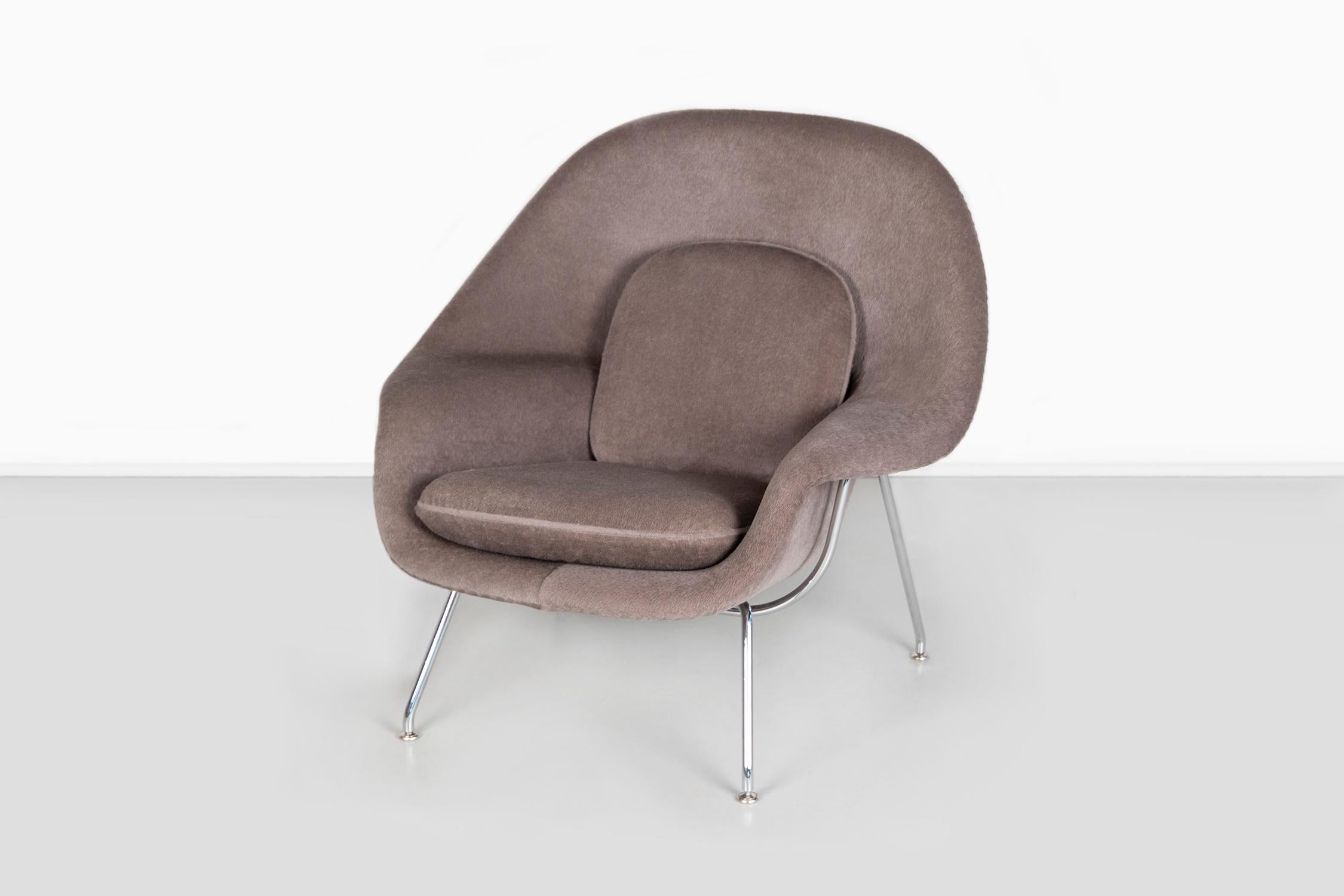 Mid-Century Modern Knoll Medium Womb Chair Upholstered in Alpaca