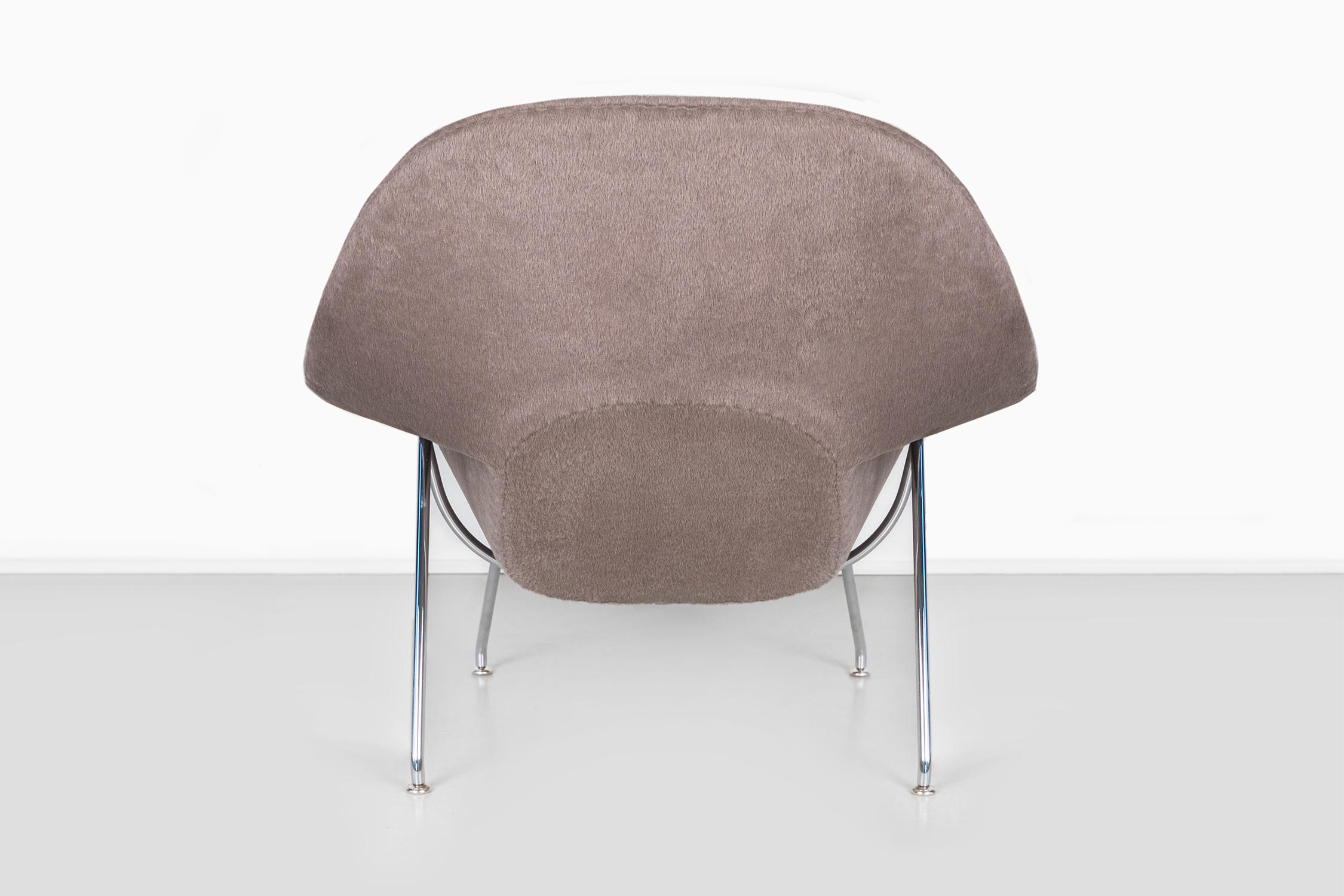 20th Century Knoll Medium Womb Chair Upholstered in Alpaca