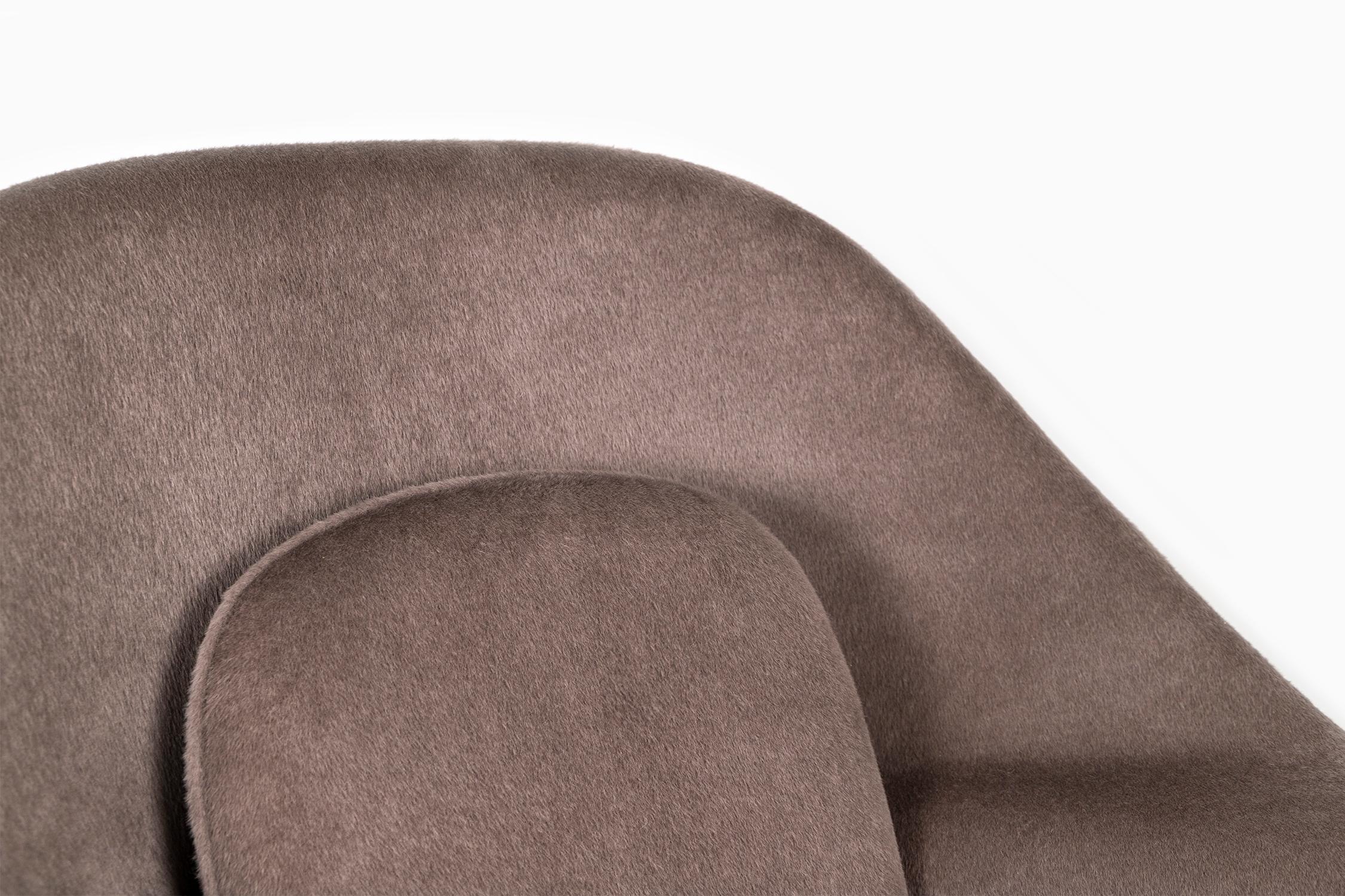 Knoll Medium Womb Chair Upholstered in Alpaca 3
