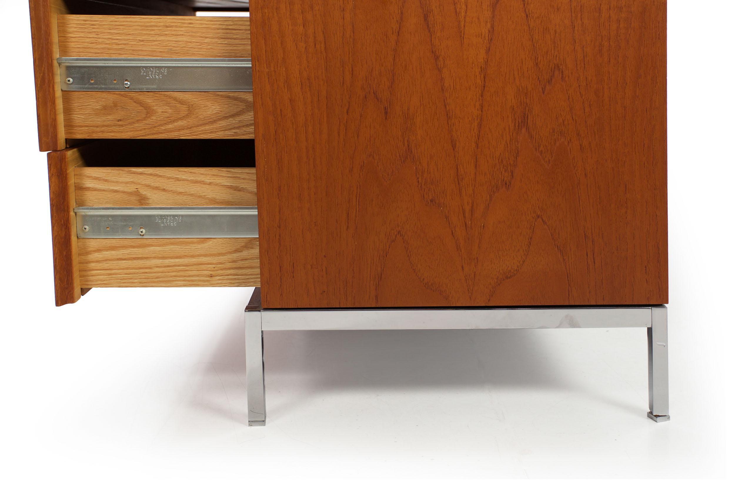Knoll Mid-Century Modern Teak and Chrome Double Chest Credenza, circa 1970 For Sale 2