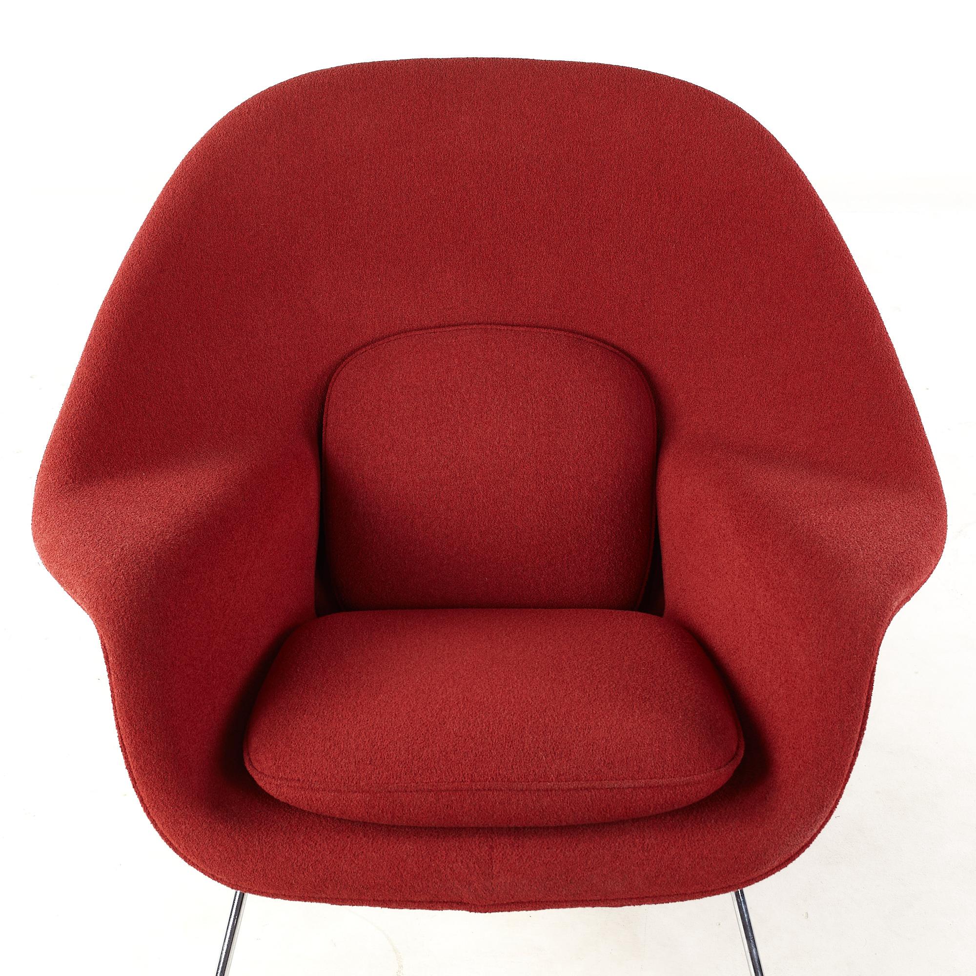 Knoll Mid-Century Womb Chair and Ottoman, Pair 5