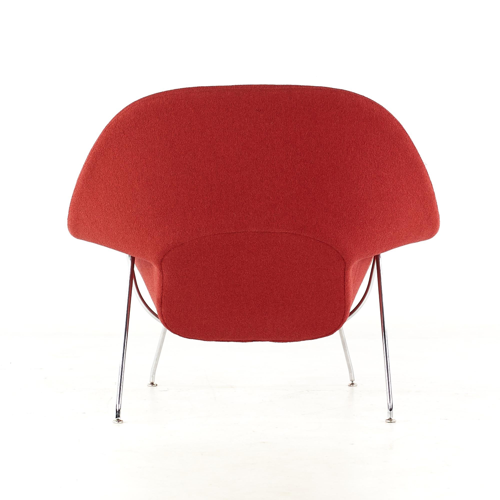 Knoll Mid-Century Womb Chair and Ottoman, Pair 9