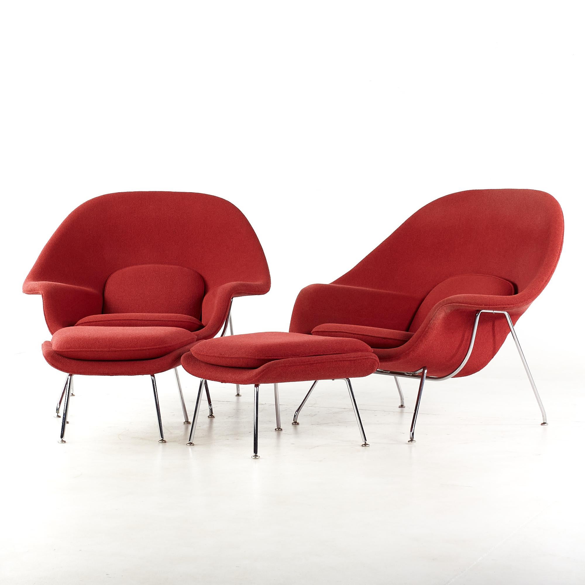 Mid-Century Modern Knoll Mid-Century Womb Chair and Ottoman, Pair