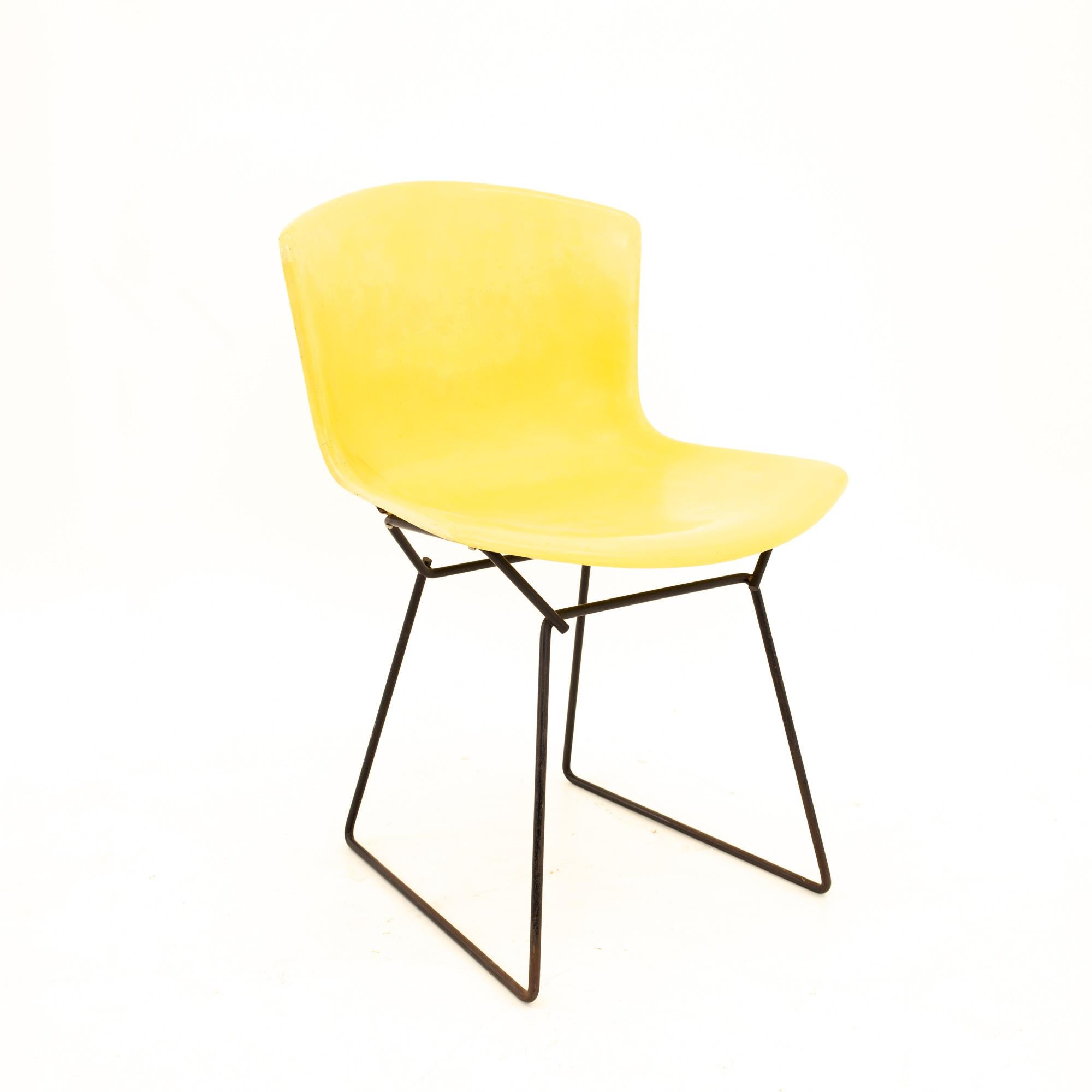 Mid-Century Modern Knoll Mid Century Yellow Fiberglass Side Chair, Pair For Sale